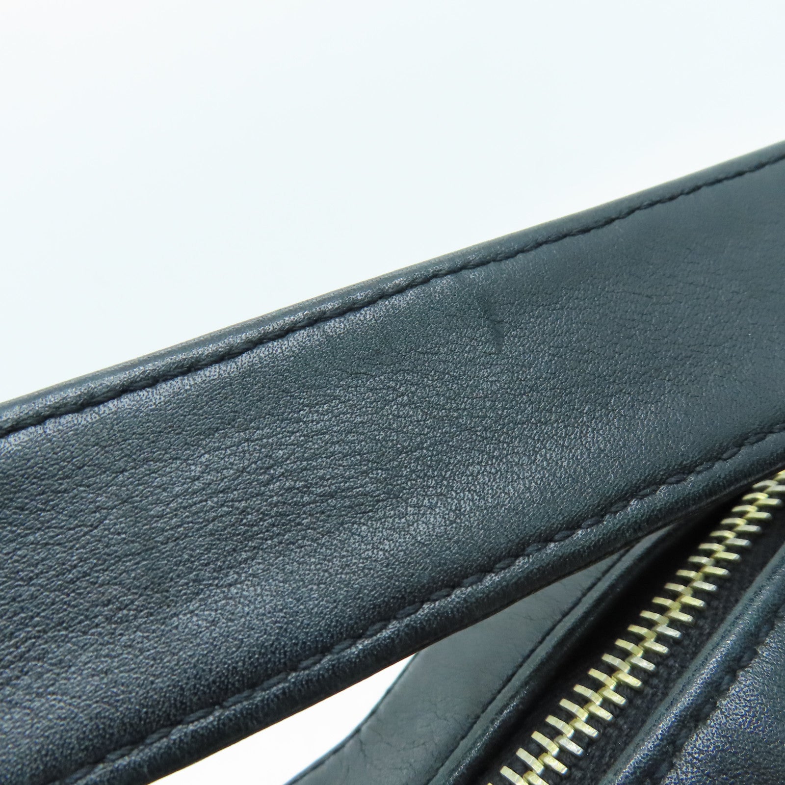 CHANEL 【激減優惠】菱格牛皮皮革Handbag金扣手挽袋黑色