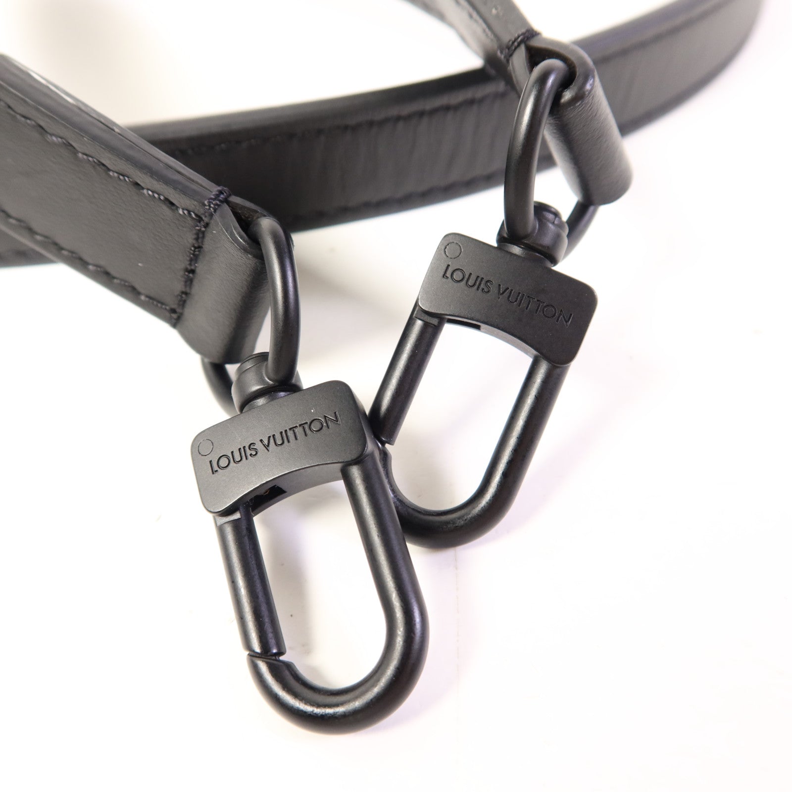 LOUIS VUITTON Monogram Taurillon S-Lock Vertical Wearable肩背袋