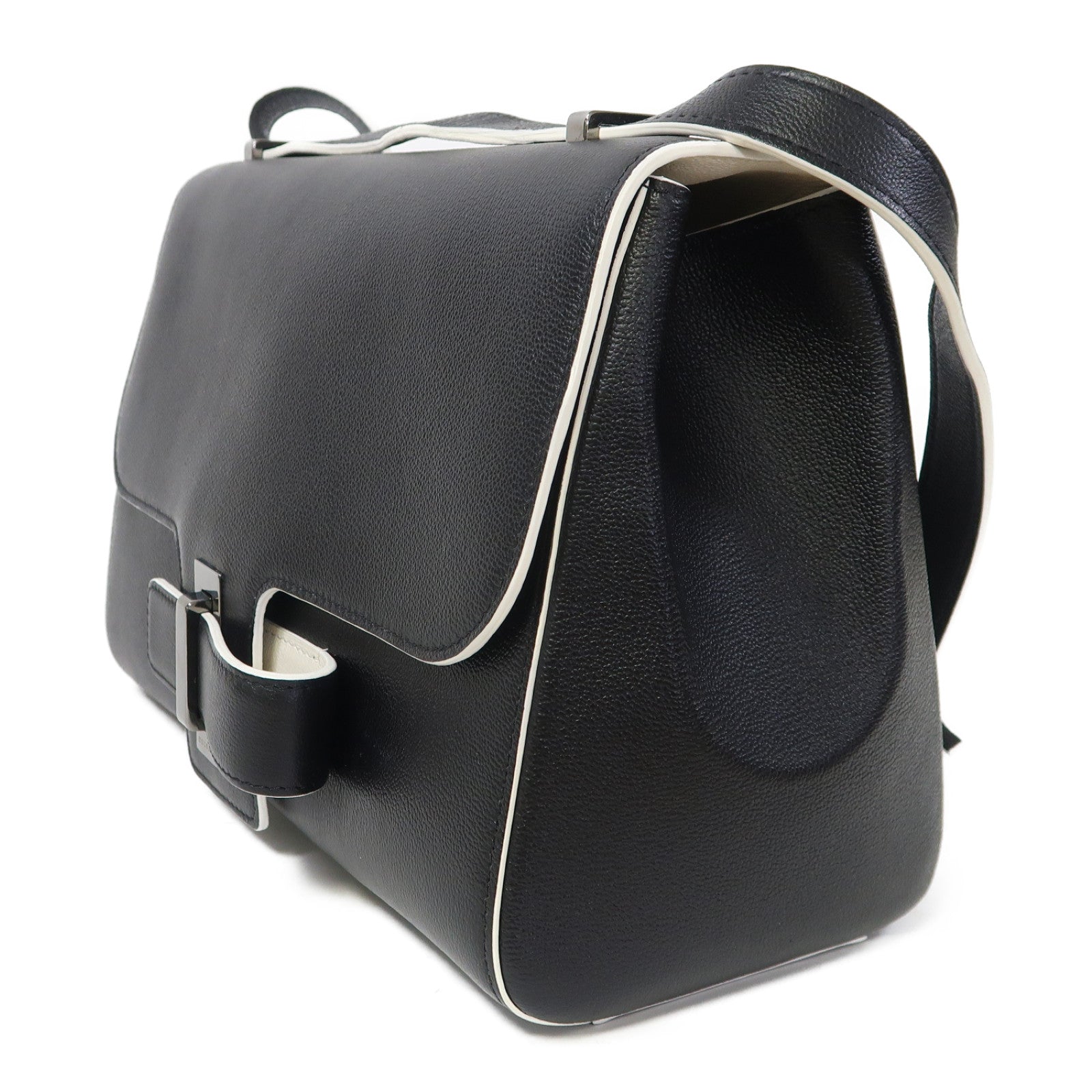 Delvaux 牛皮皮革Shoulder Bag銀扣肩背袋黑色