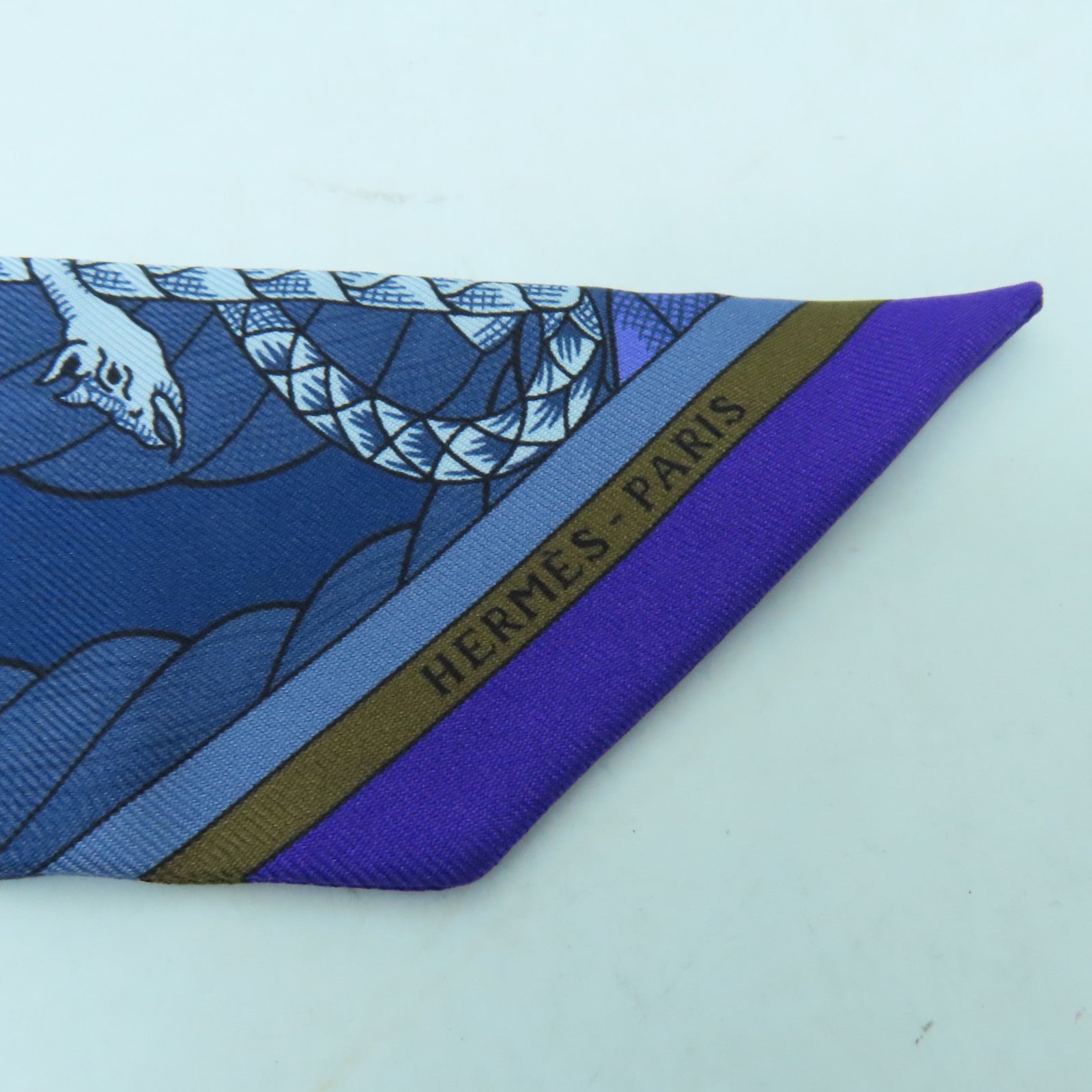 HERMES 【激減優惠】絲質Twilly絲巾藍色