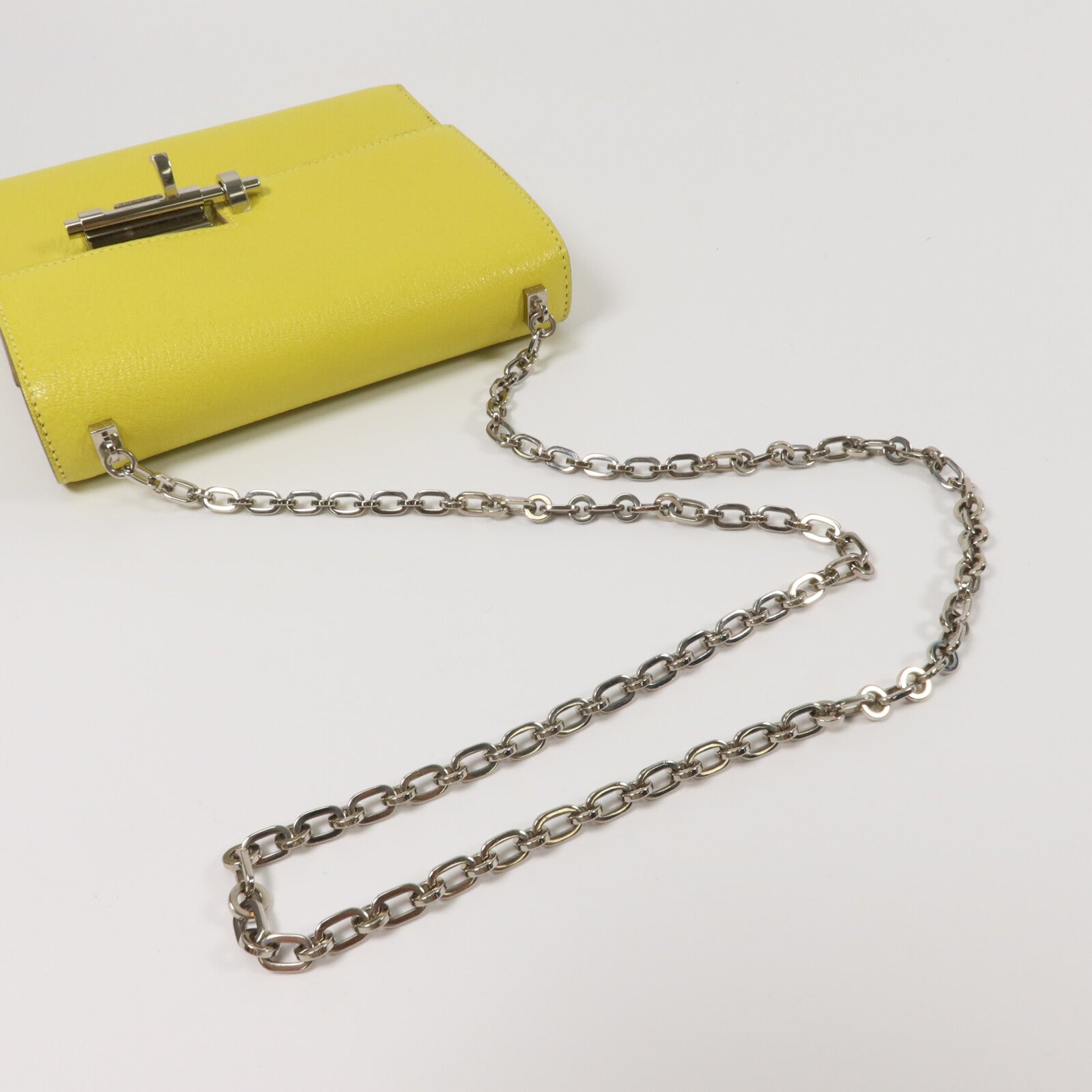 HERMES Chevre皮革Mini Verrou鏈帶肩背袋Lime