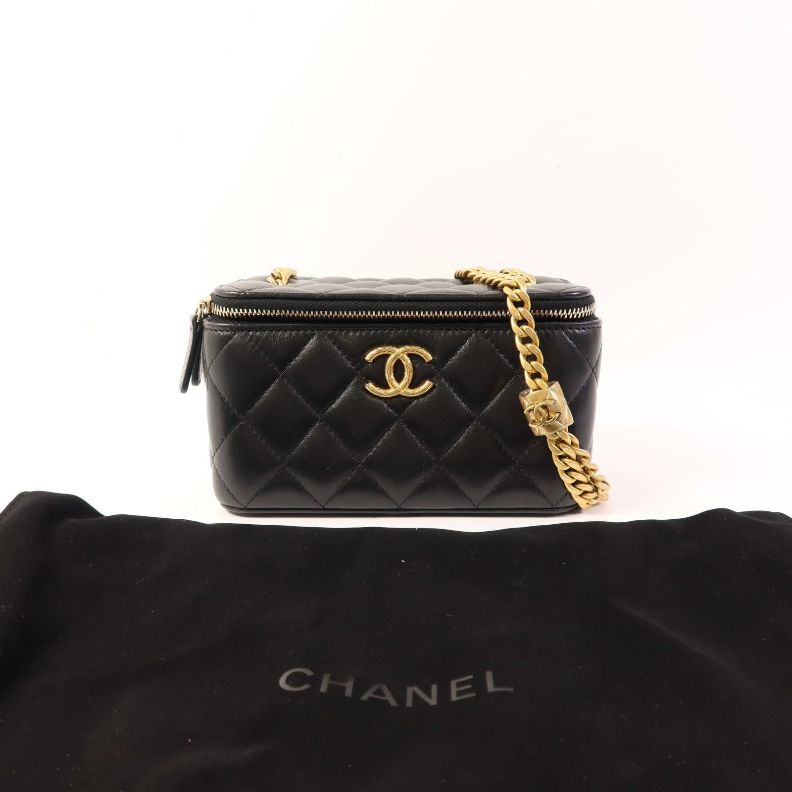 CHANEL 羊皮皮革Vanity Bag金扣鏈帶肩背袋