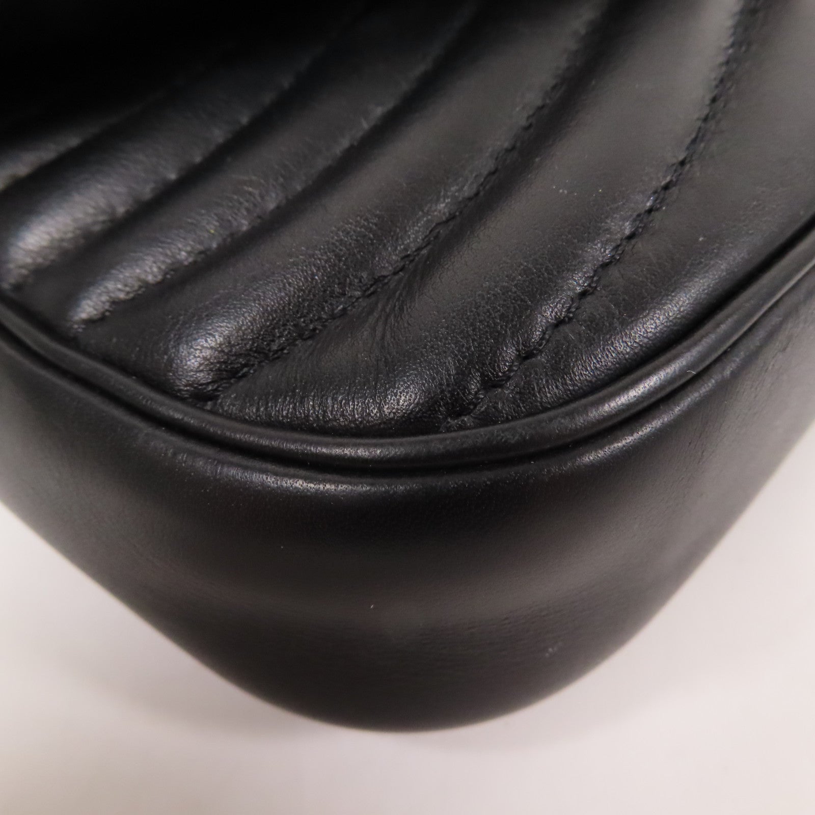 LOUIS VUITTON 牛皮皮革New Wave金扣手挽肩背兩用袋