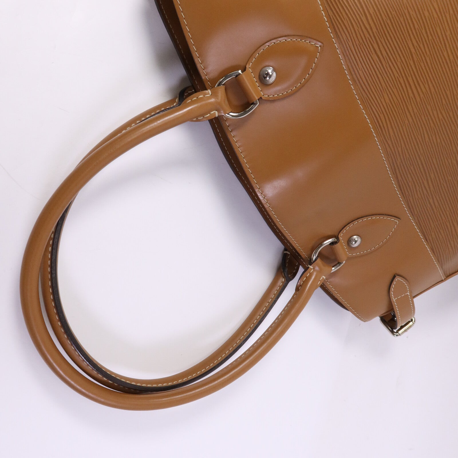 LOUIS VUITTON Epi Passy GM銀扣手挽袋
