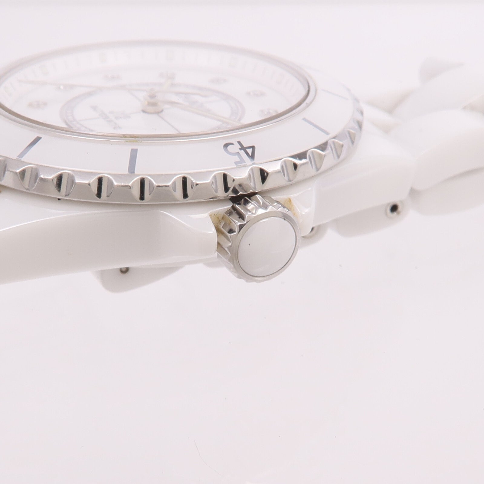 CHANEL J12 Calibre 12.1 H5705