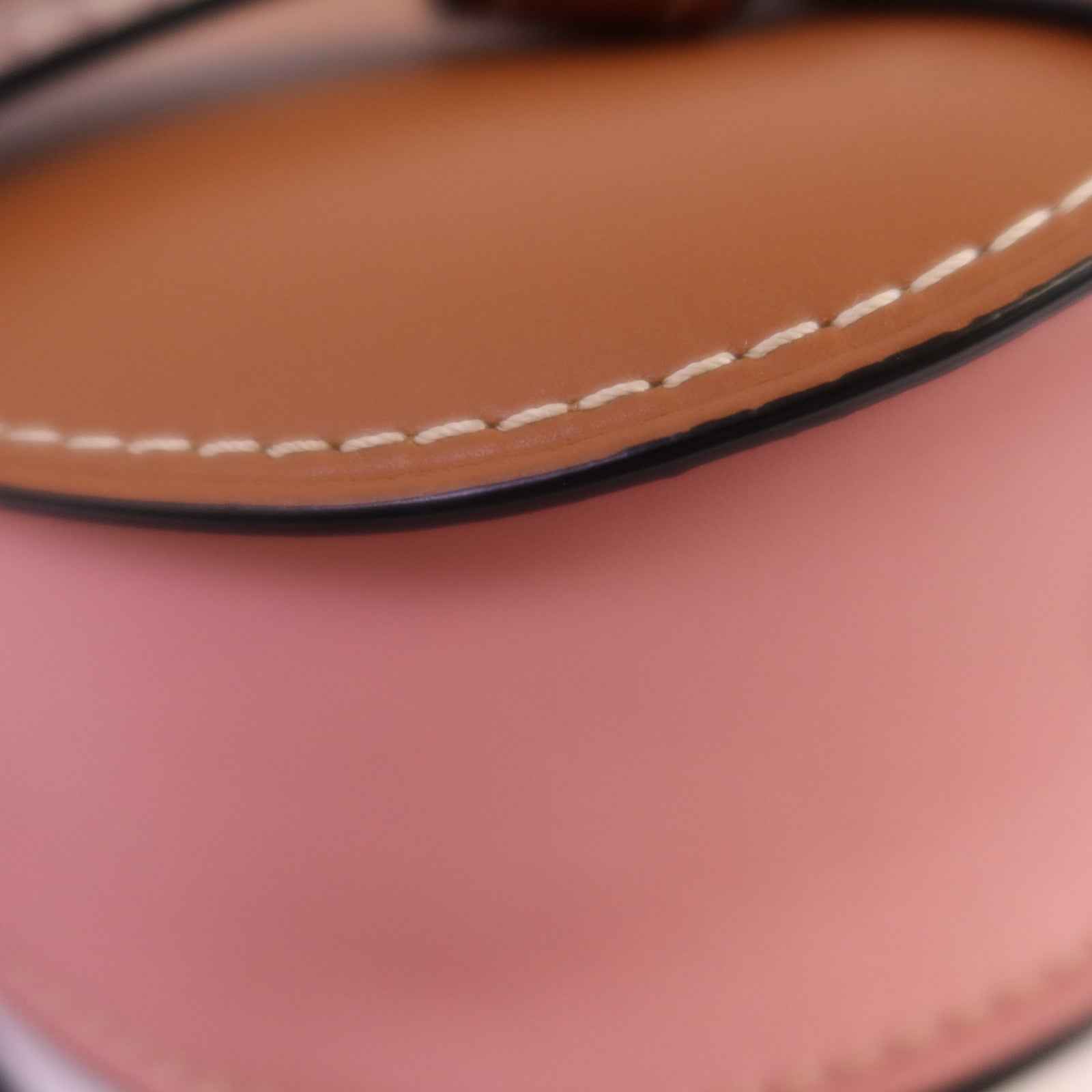 LOEWE 牛皮皮革Gate Small Bag金扣肩背袋