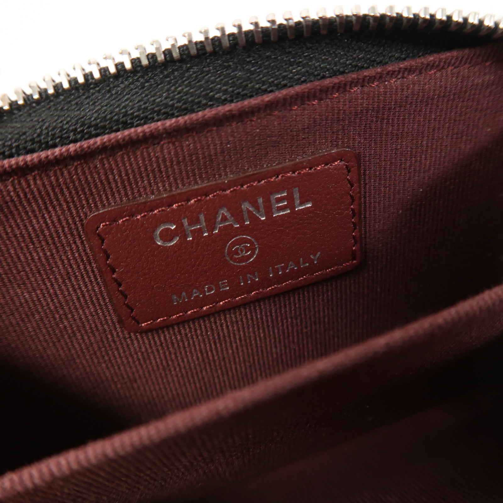 CHANEL 【激減優惠】斜紋羊皮皮革Card Case卡銀扣片套黑色