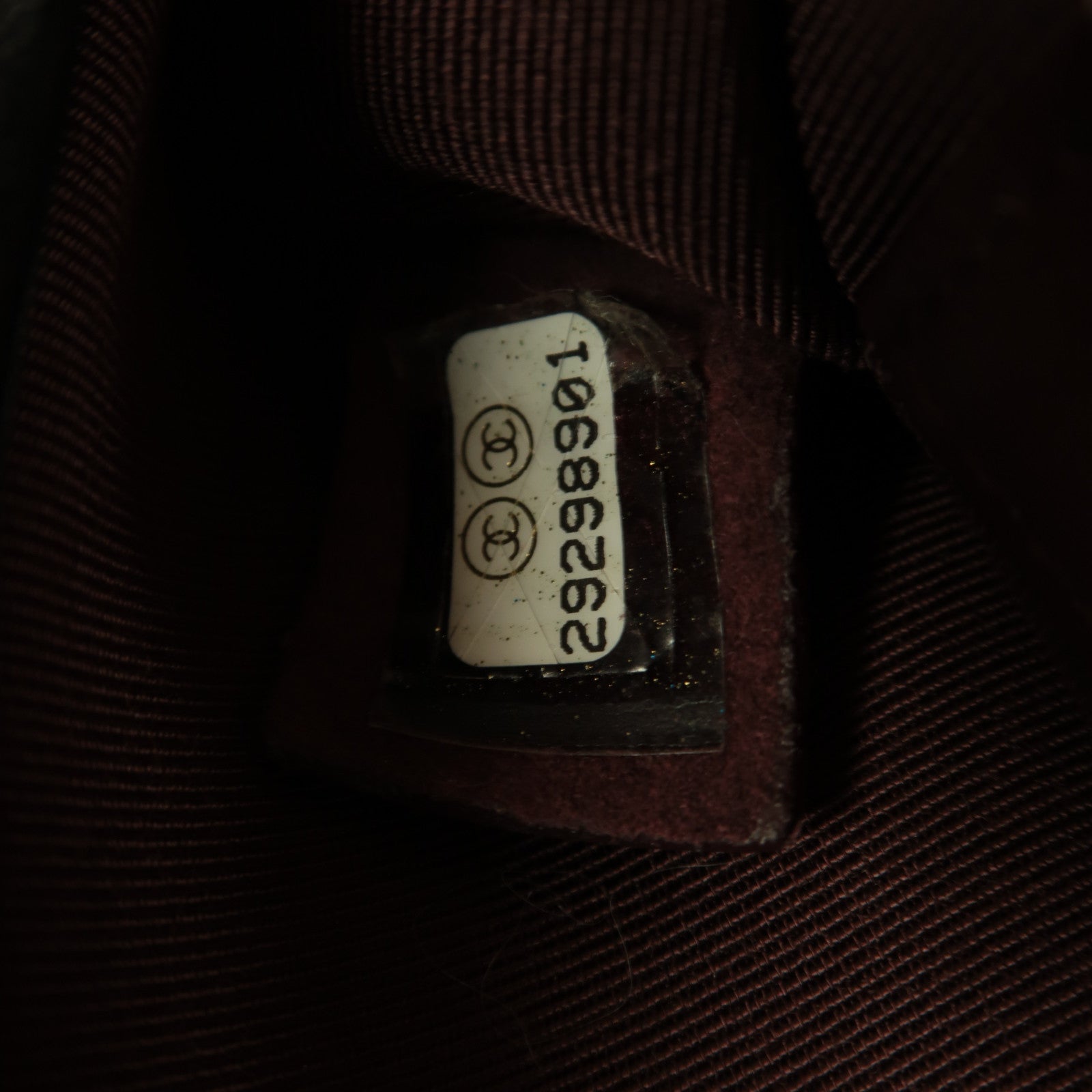 CHANEL **【激減優惠】羊皮皮革Chain Shoulder金扣鏈帶肩背袋黑色