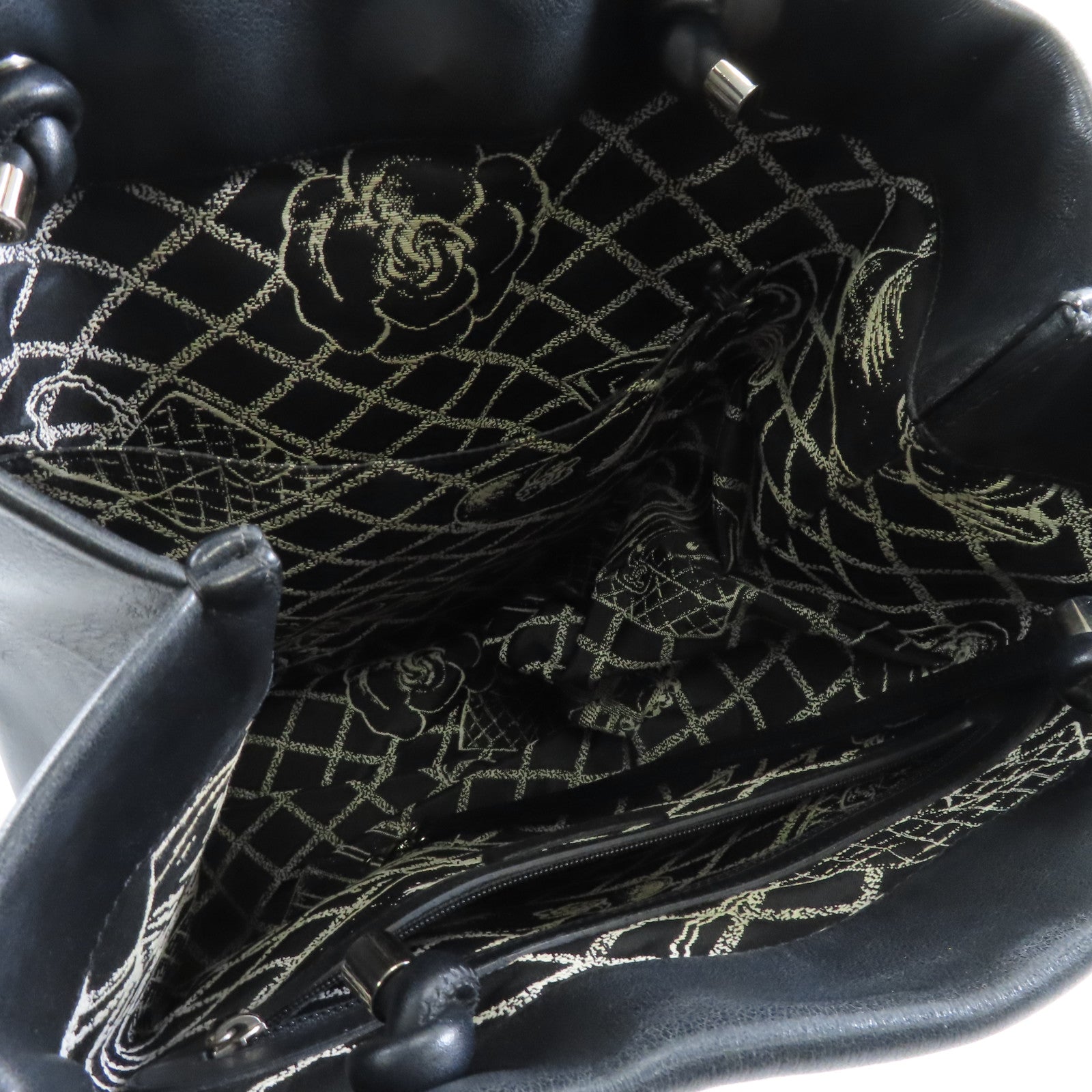 CHANEL 牛皮皮革Tote Bag銀扣手挽袋黑色