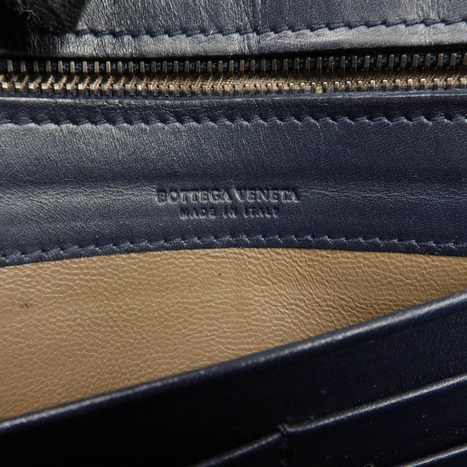 BOTTEGA VENETA 織紋皮革Long Wallet長錢包