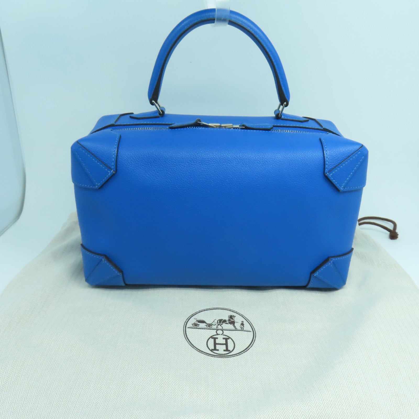 HERMES 【激減優惠】Evercolor皮革Maxibox 29銀扣手挽袋Bleu Paradise天堂藍色