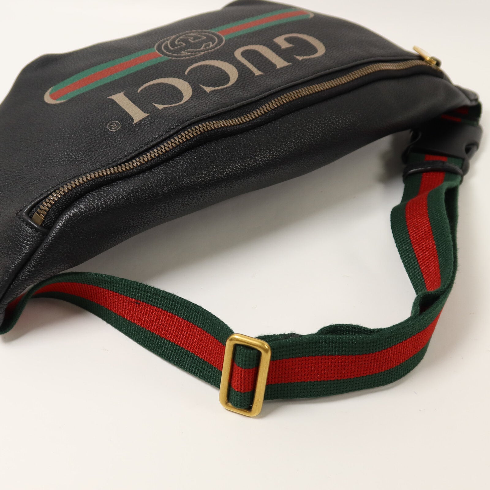 GUCCI 牛皮皮革Waist Bag腰包
