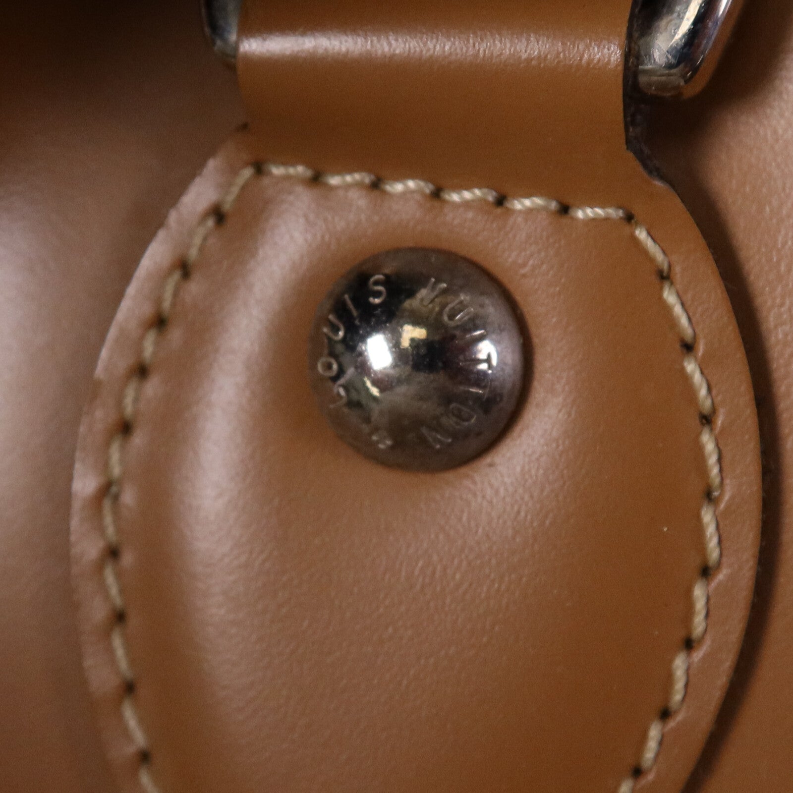 LOUIS VUITTON Epi Passy GM銀扣手挽袋