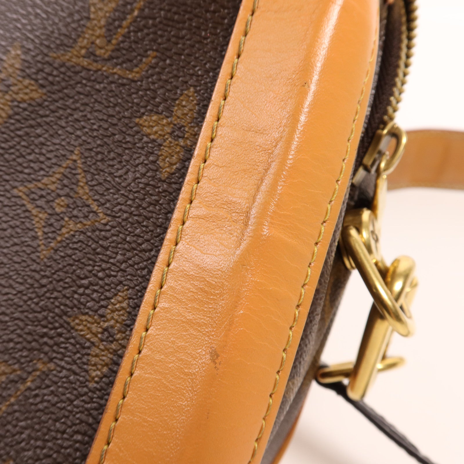 LOUIS VUITTON Monogram Soft Trunk金扣肩背袋