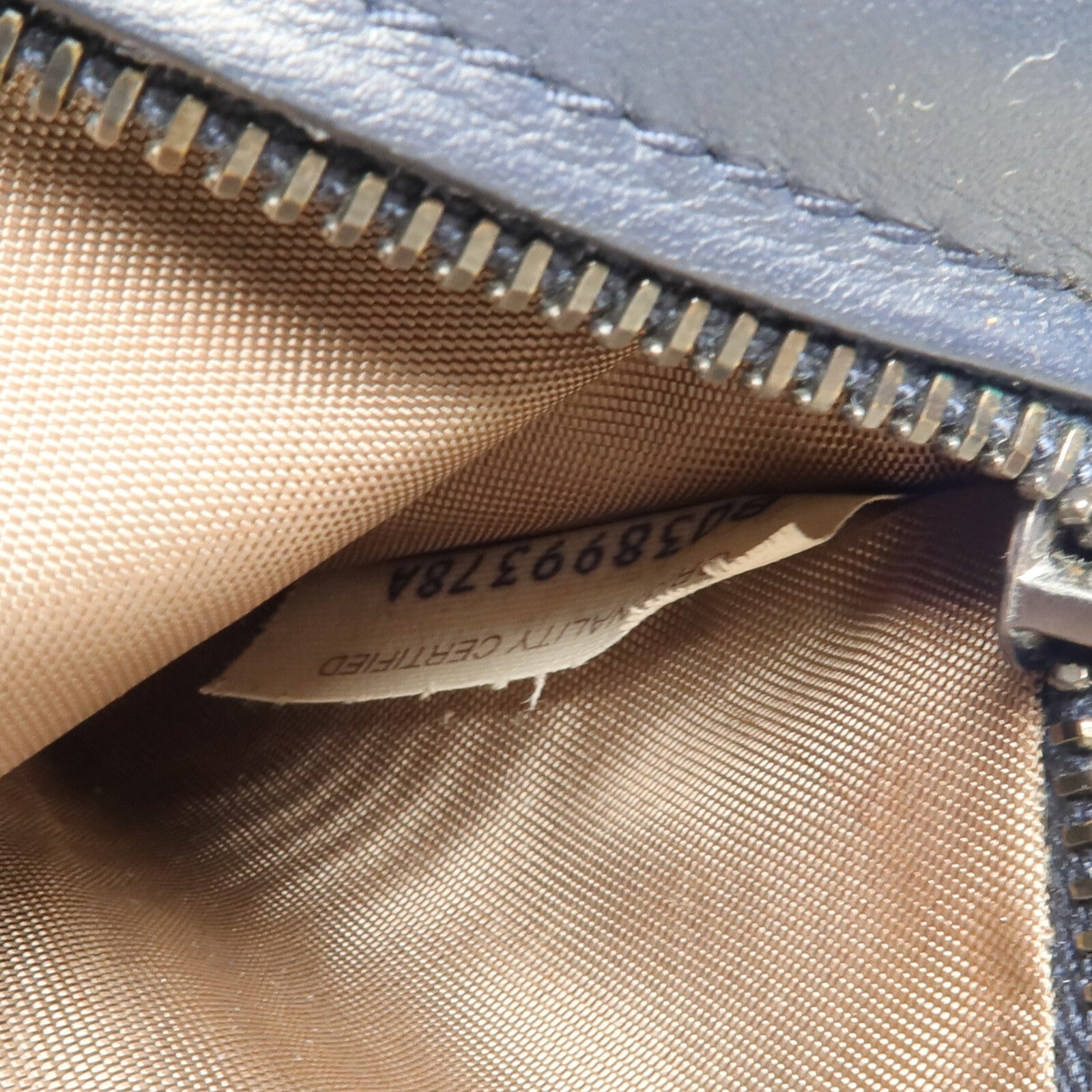 BOTTEGA VENETA 織紋皮革Long Wallet長錢包