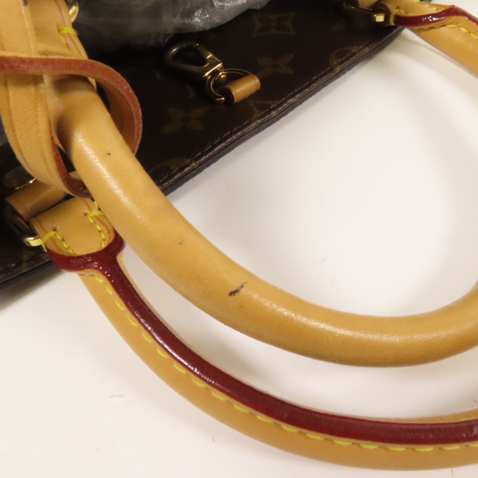 LOUIS VUITTON Monogram Montaigne MM金扣手挽肩背兩用袋