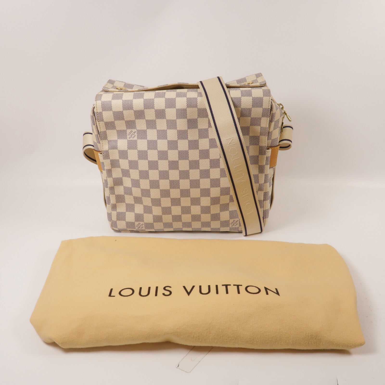 LOUIS VUITTON Damier Azur Naviglio肩背袋