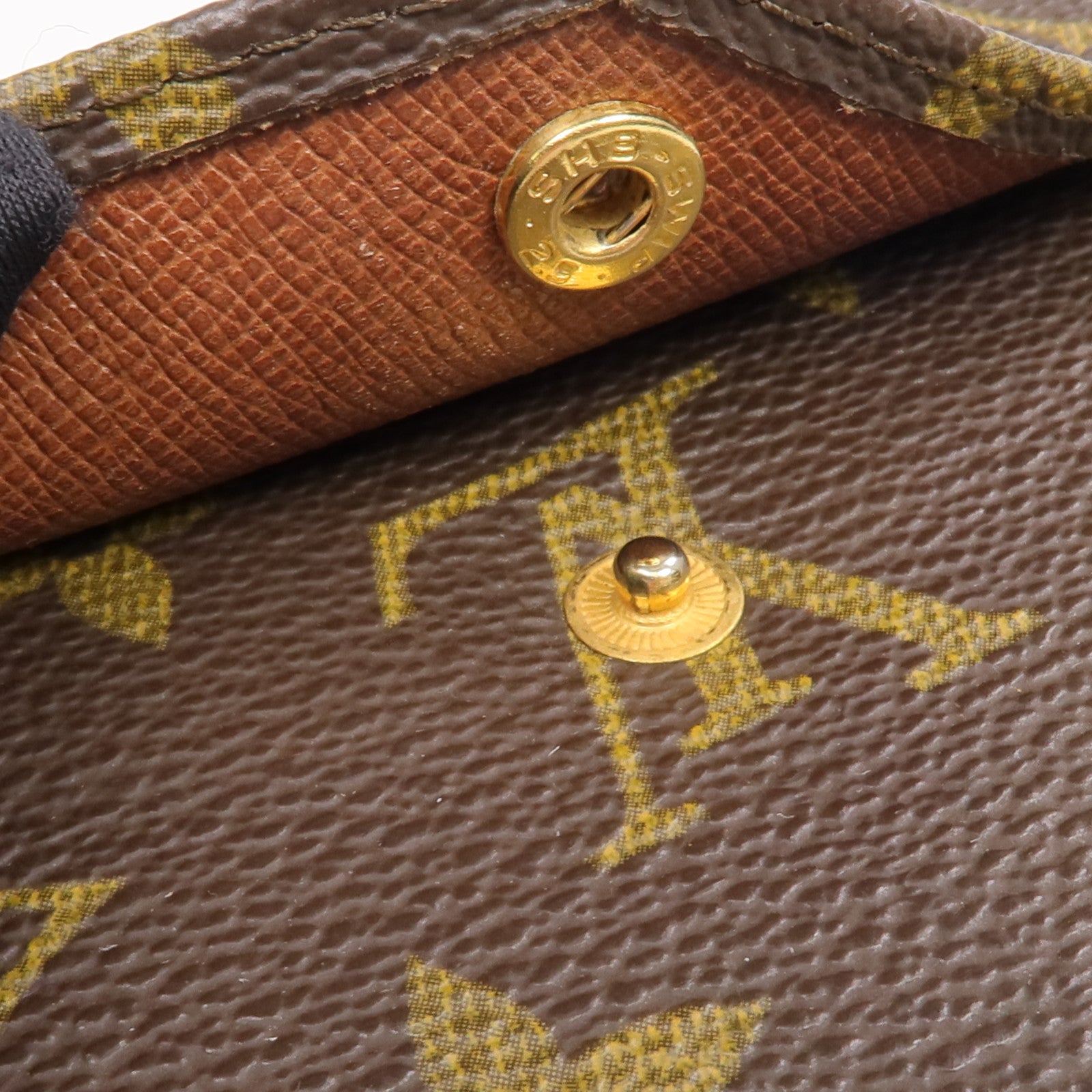 LOUIS VUITTON Monogram Porte Monnaie Carte Credit金扣錢包