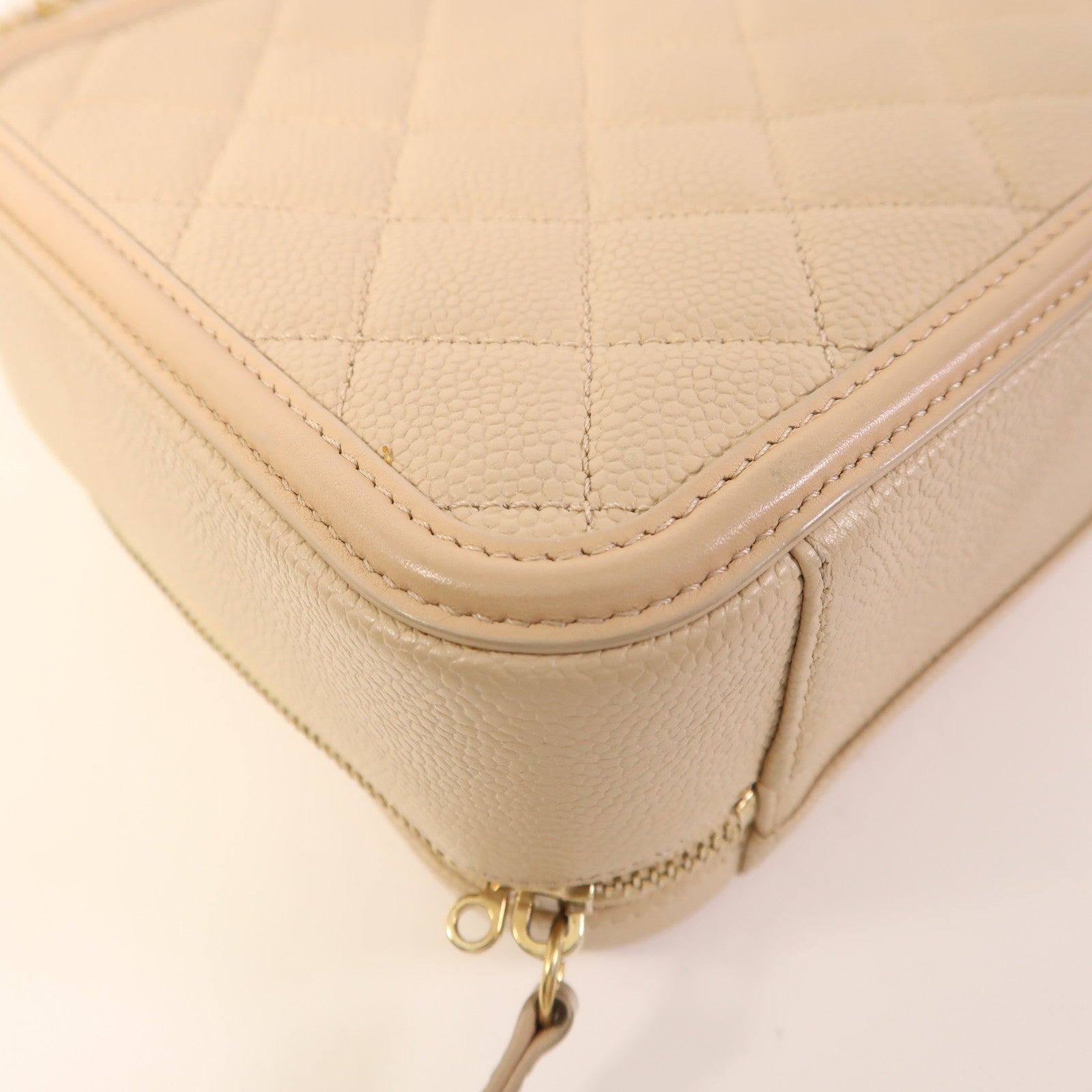 CHANEL CC GHW Vanity Case 2 Way Shoulder Bag A93343 Calfskin Leather Beige