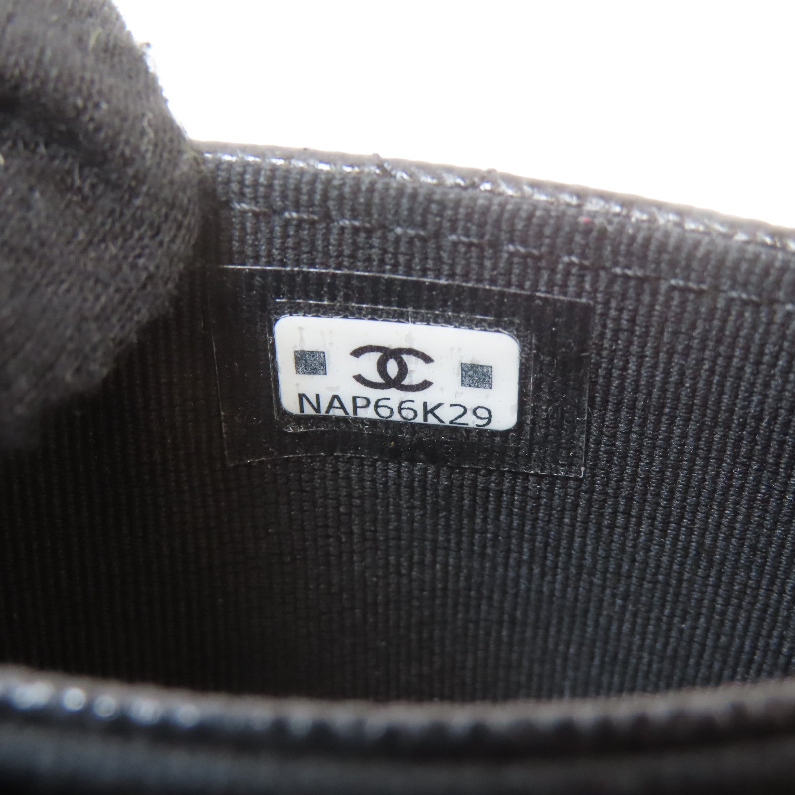 CHANEL 菱格Caviar皮革Card Case銀扣卡片套黑色