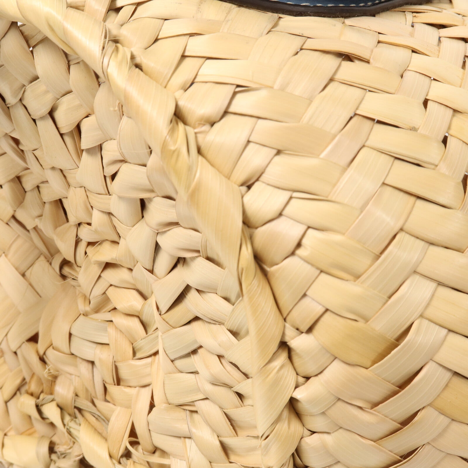 Chloe Raffia Marcie Busket手挽袋