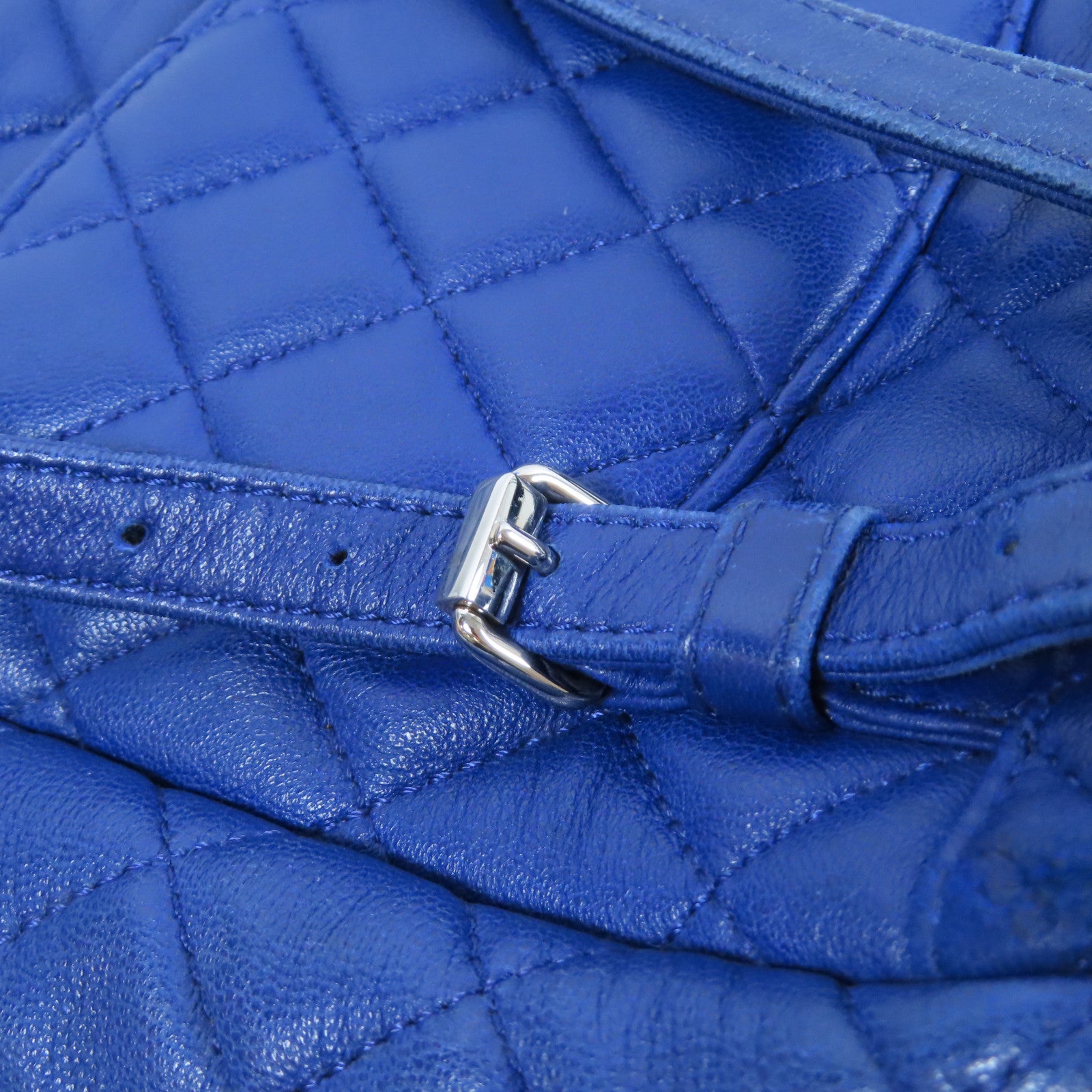 CHANEL 菱格羊皮皮革Backpack銀扣背包藍色