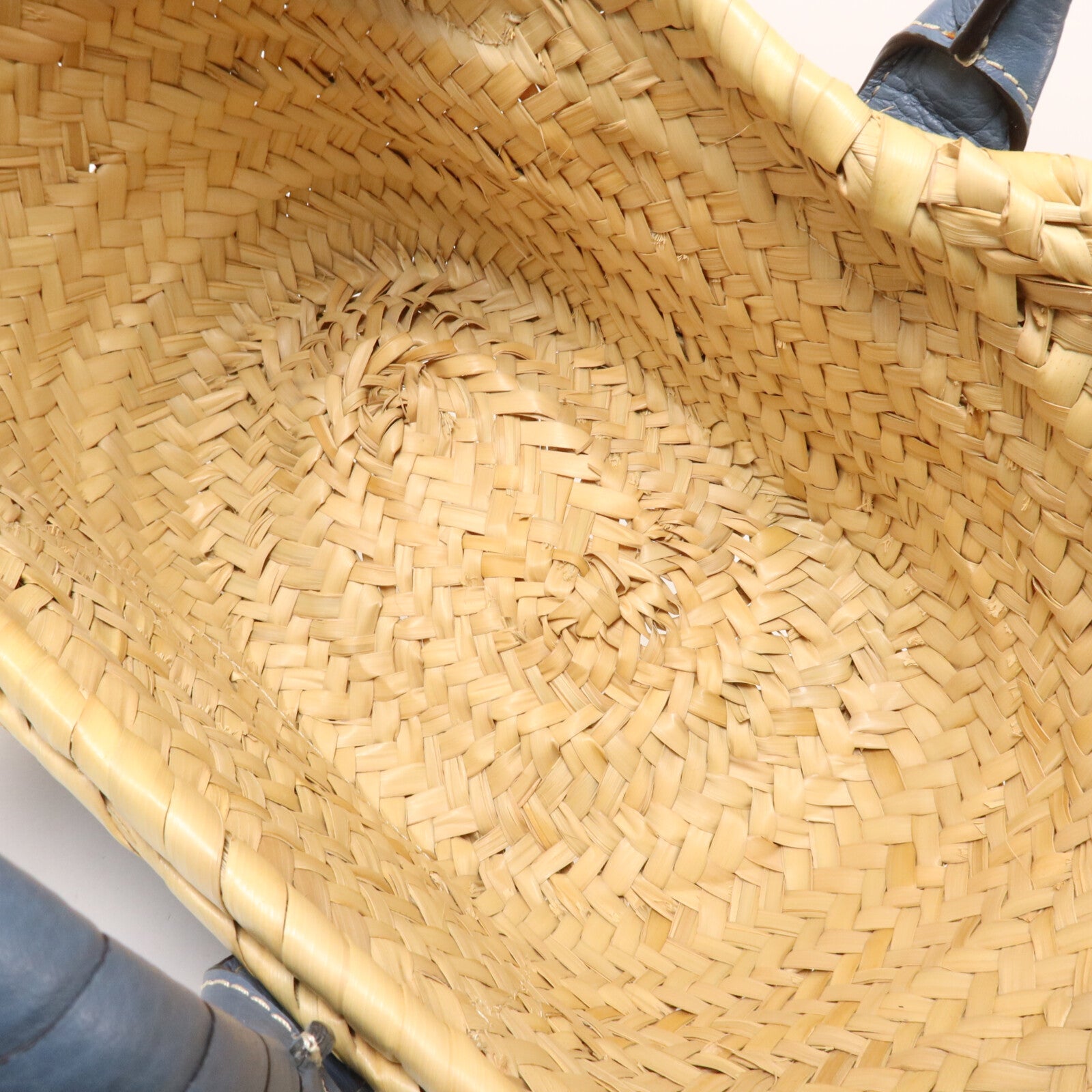 Chloe Raffia Marcie Busket手挽袋