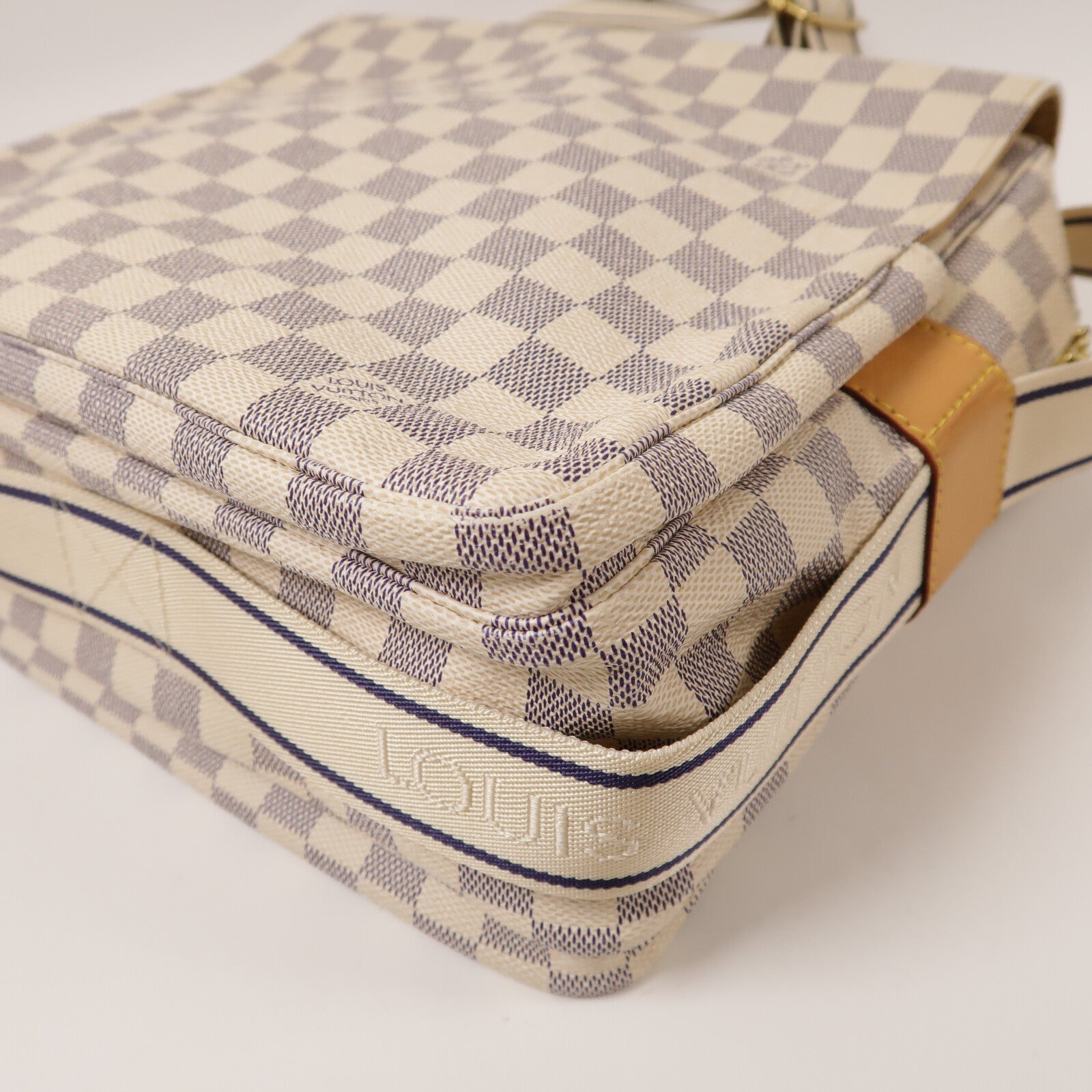 LOUIS VUITTON Damier Azur Naviglio肩背袋