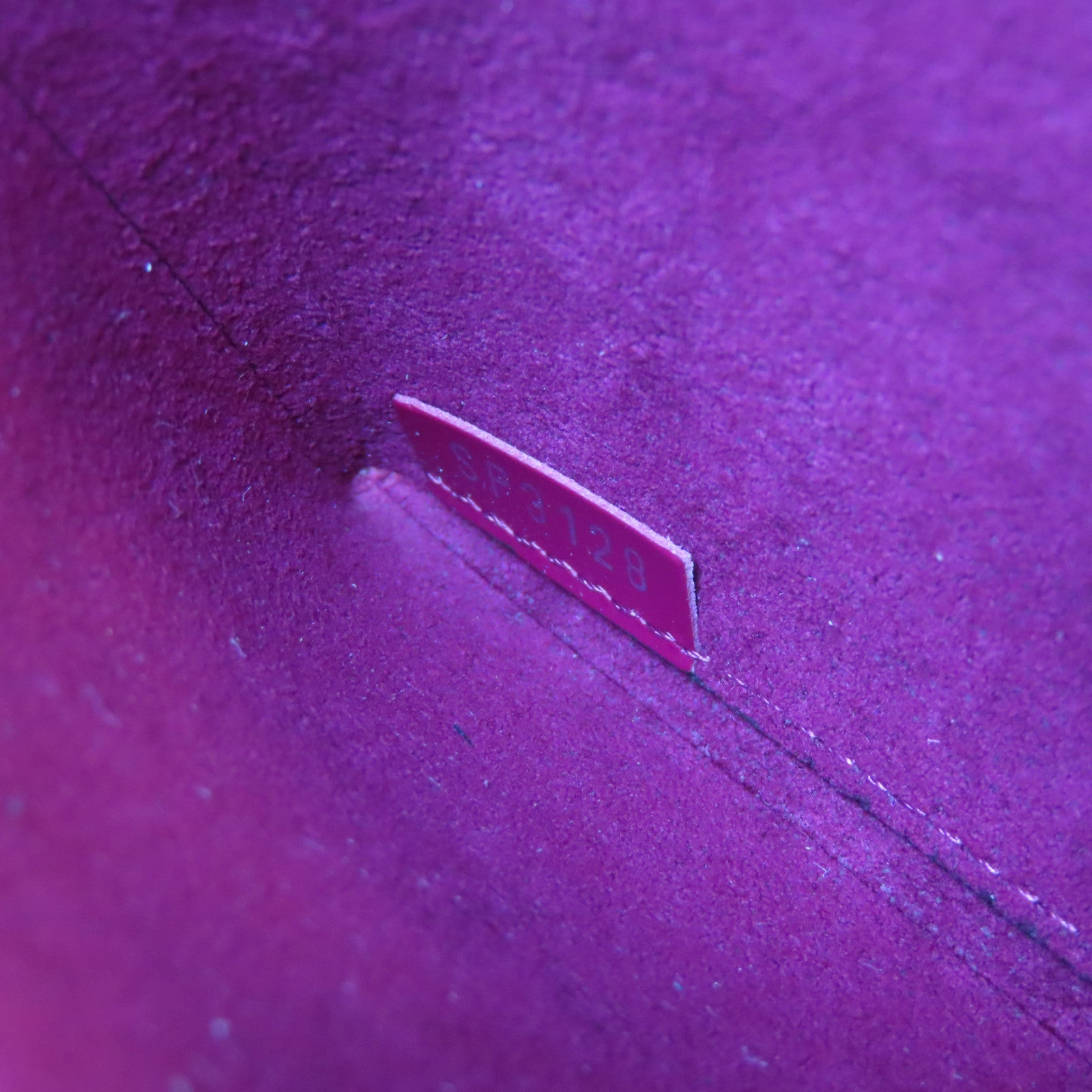 LOUIS VUITTON Epi Pochette Kirigami銀扣小袋粉紅色/紅色/深紅色