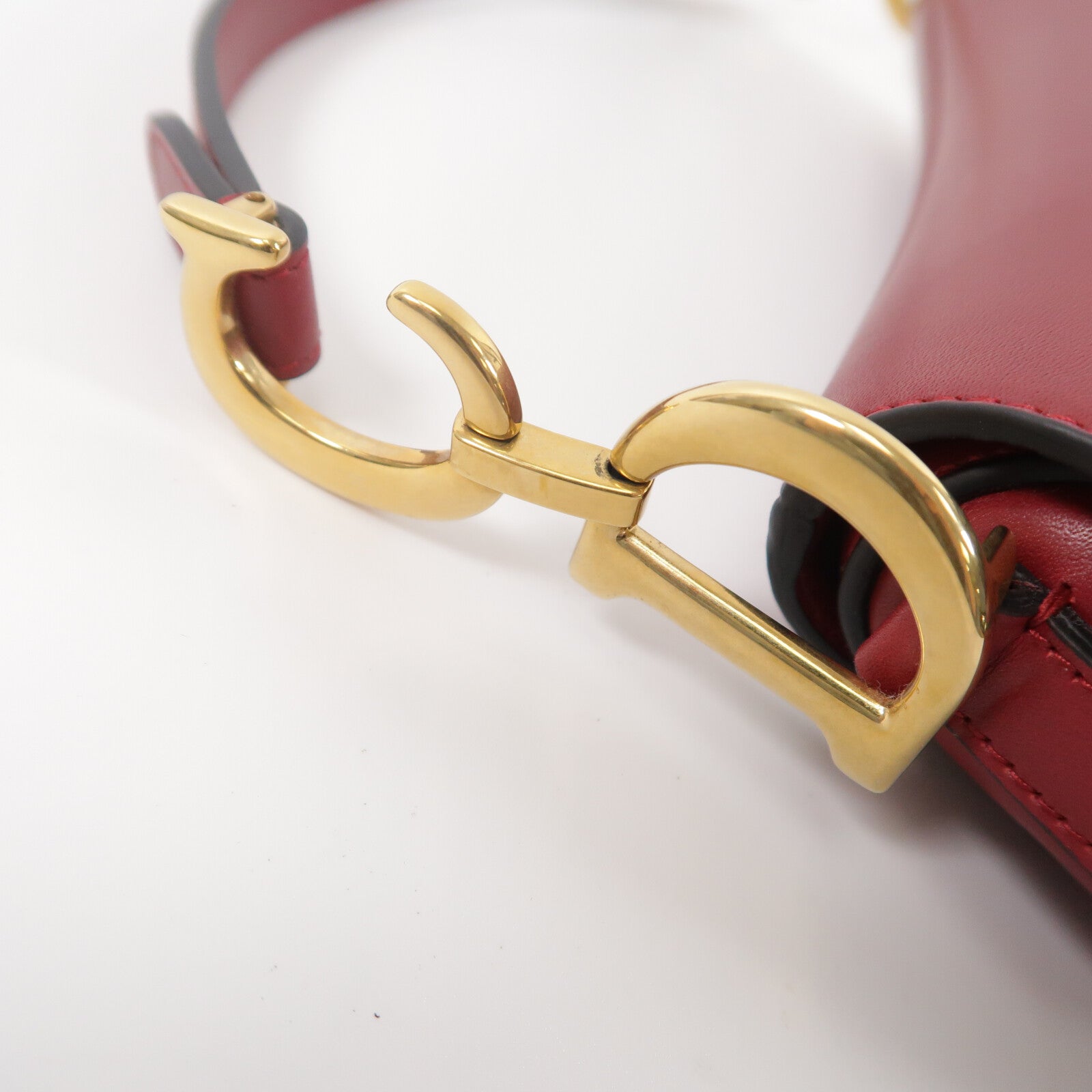 Dior 牛皮皮革Mini Saddle肩背袋