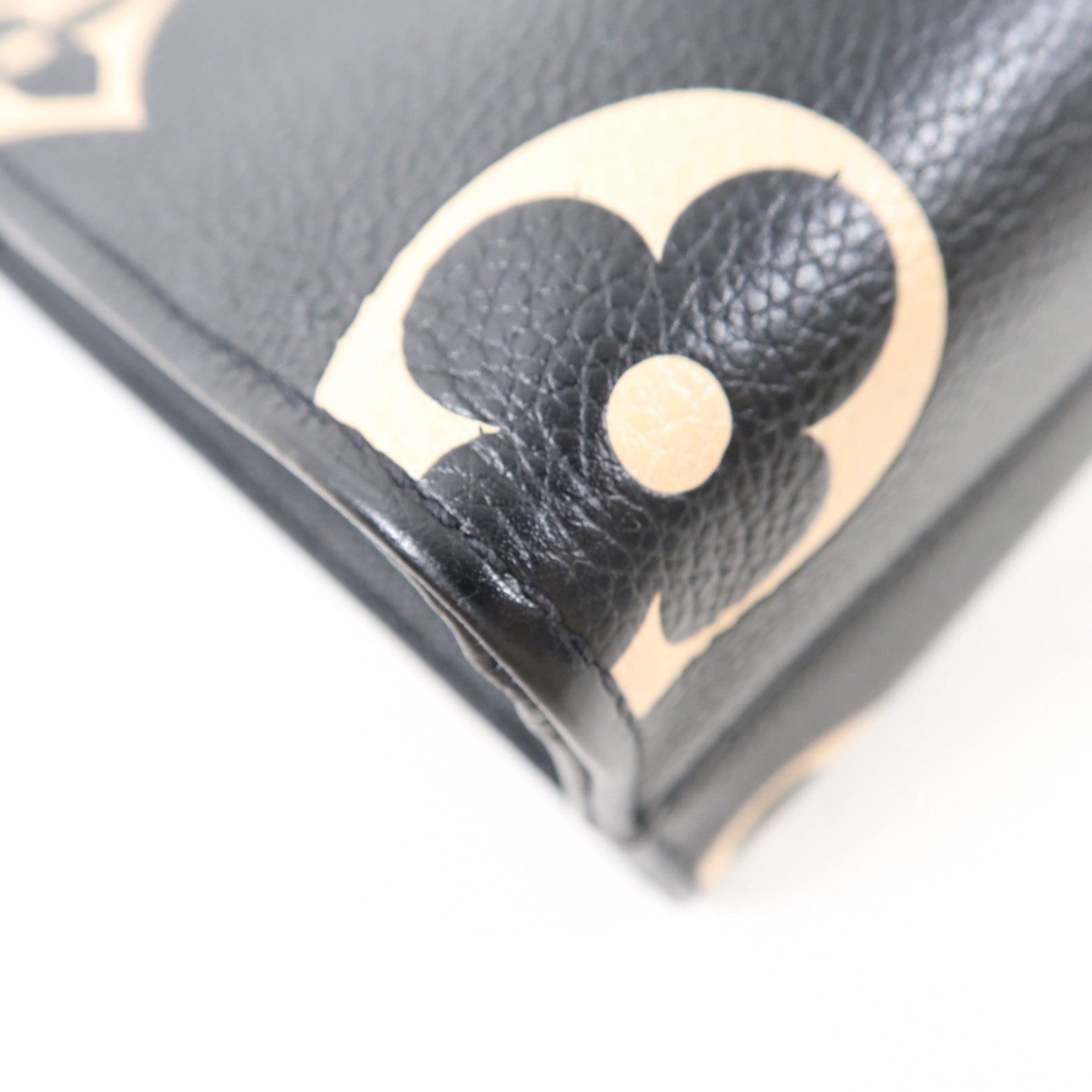 LOUIS VUITTON Monogram Empreinte On The Go PM金扣手挽肩背兩用袋黑色/米色