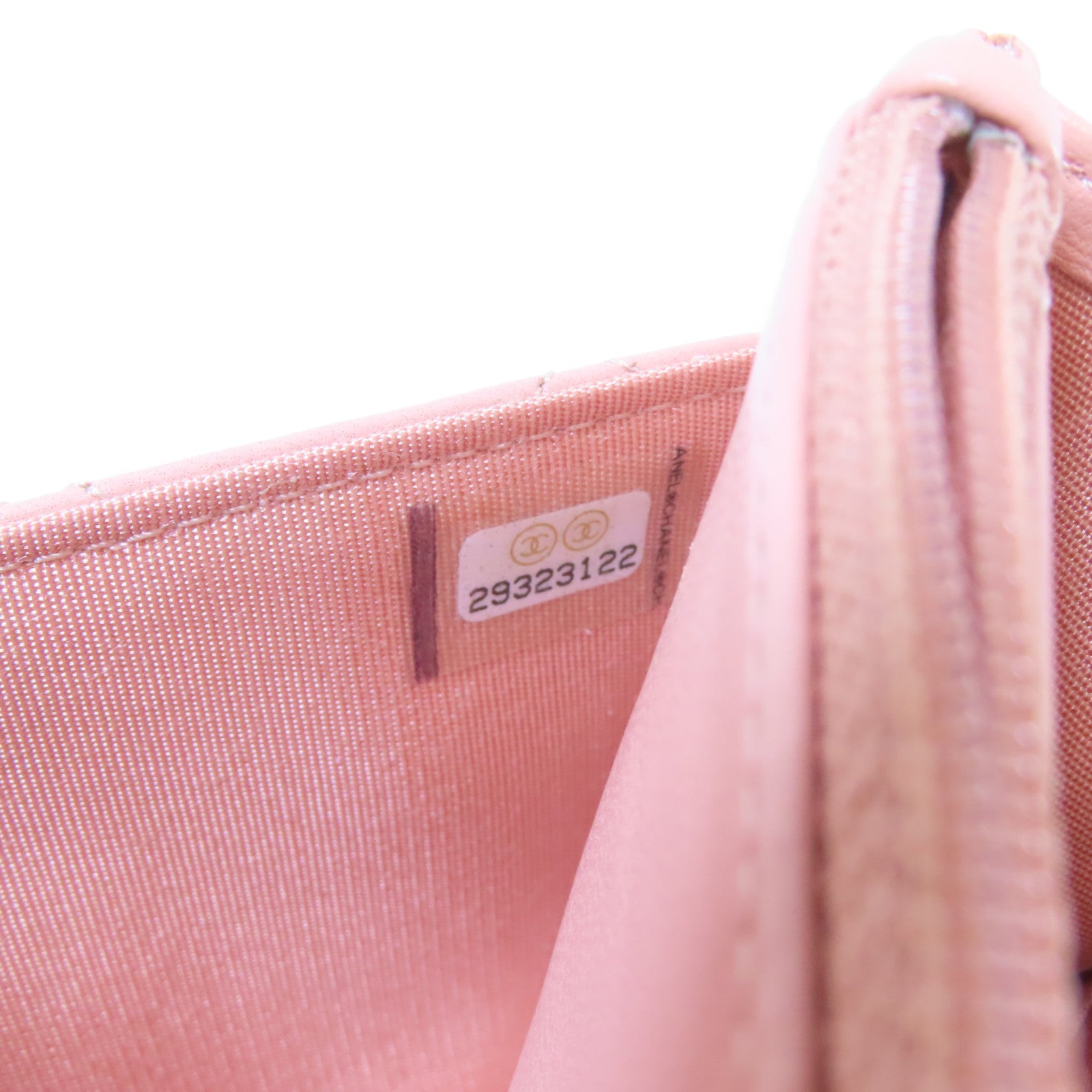 CHANEL 菱格羊皮皮革Chain Shoulder金扣鏈帶肩背袋粉紅色