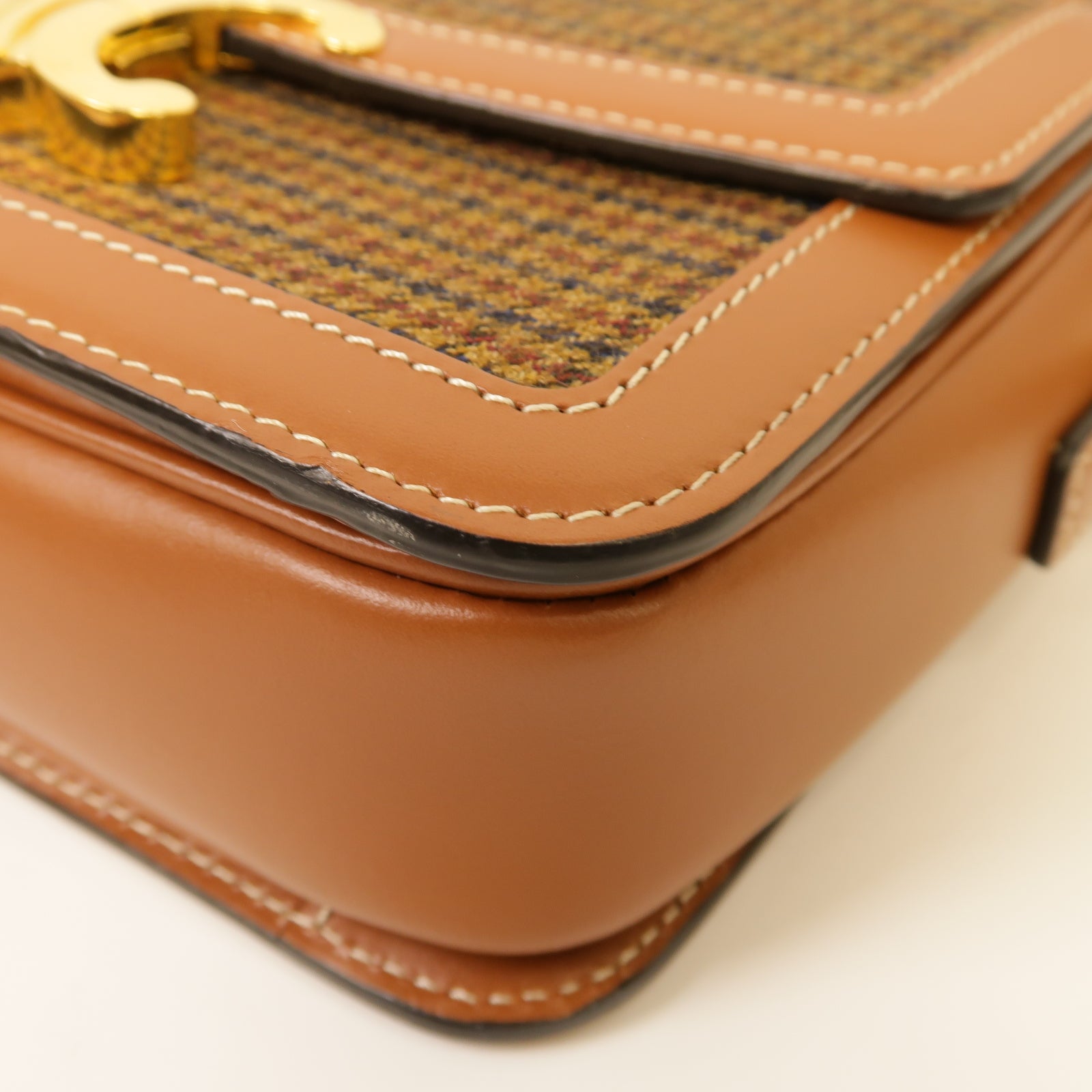 CELINE 斜紋軟呢Teen Triomphe金扣肩背袋棕色