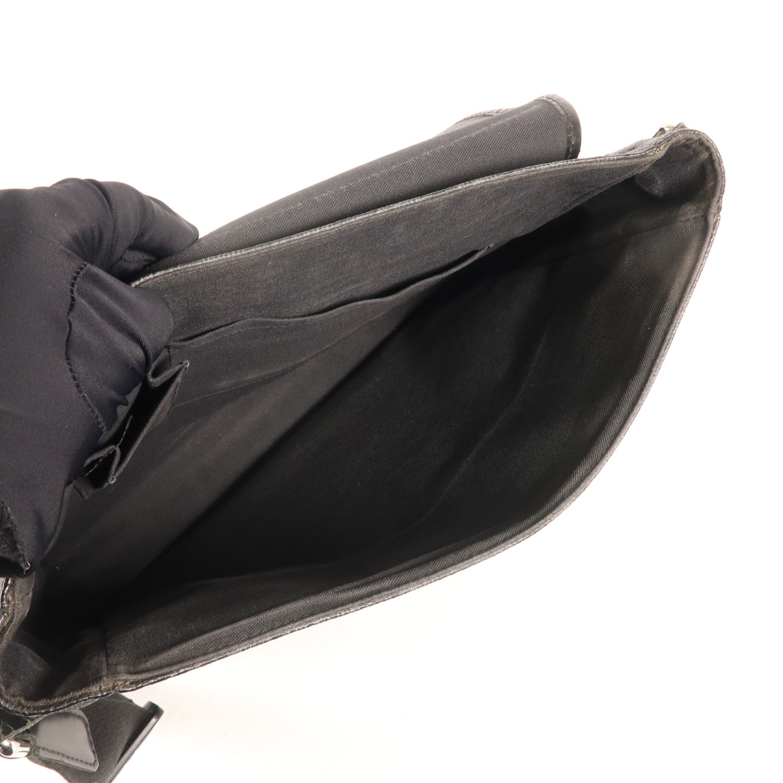 LOUIS VUITTON Damier Graphite Daniel GM銀扣肩背袋