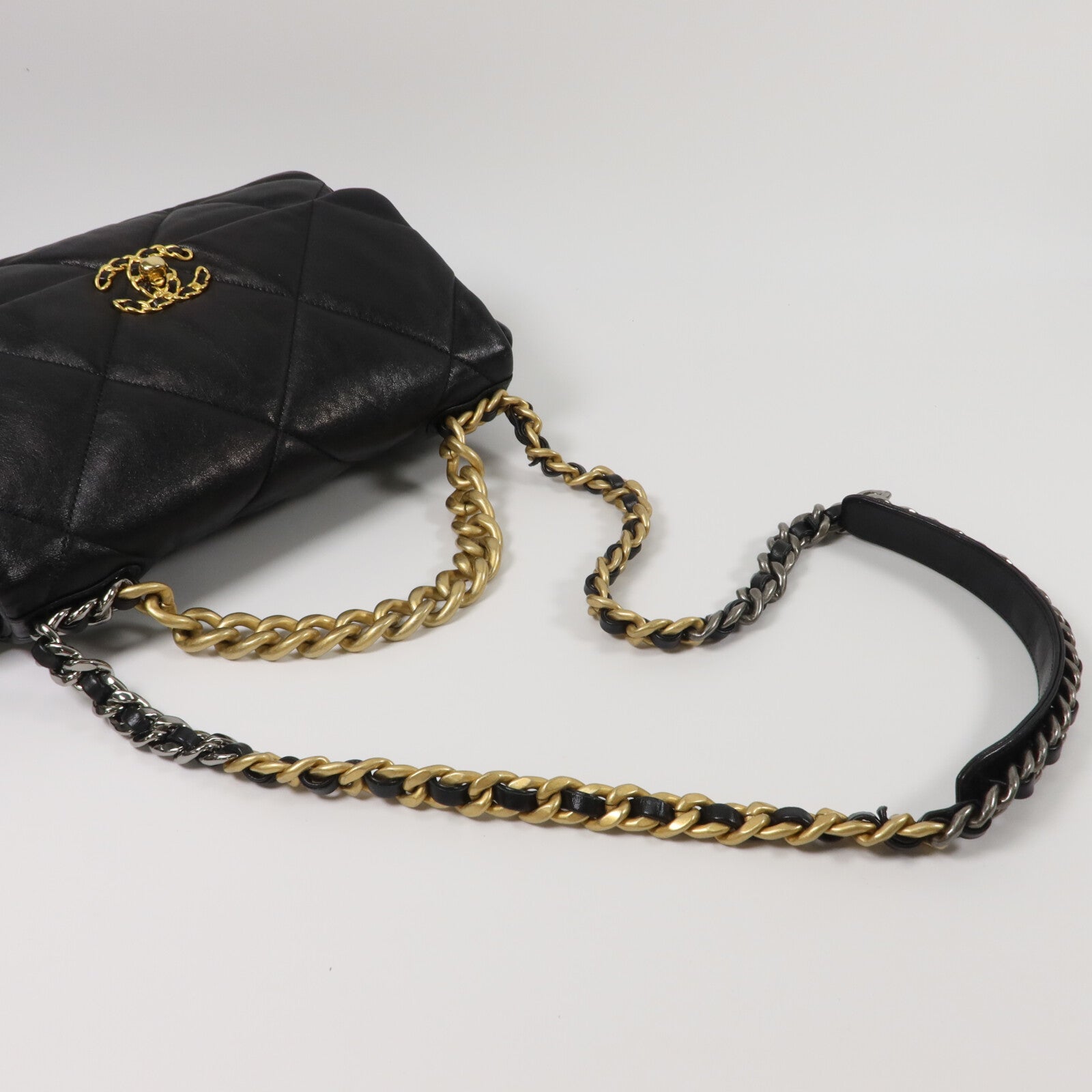 CHANEL 羊皮皮革Chanel 19 Large手挽肩背兩用袋
