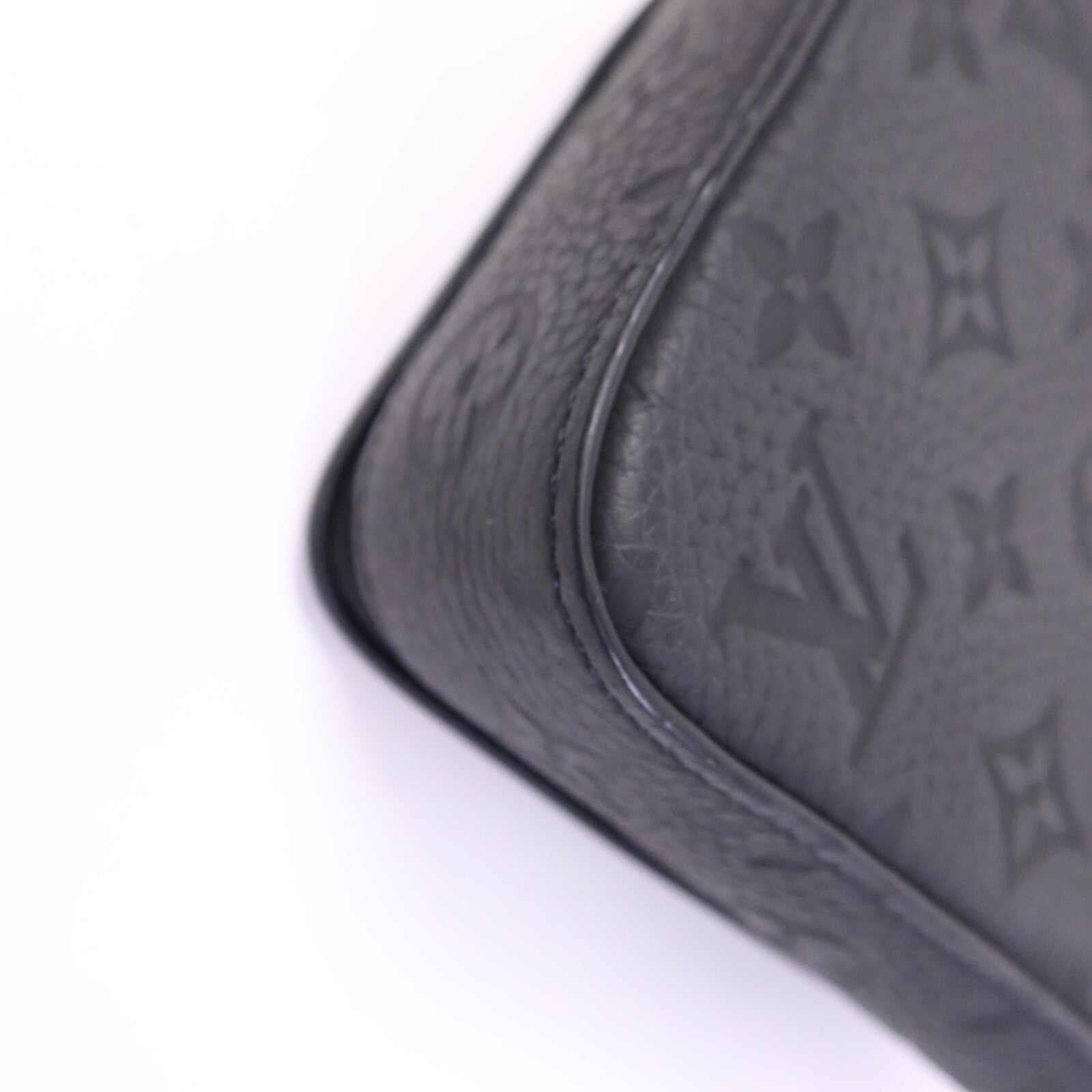 LOUIS VUITTON Monogram Taurillon S-Lock肩背袋