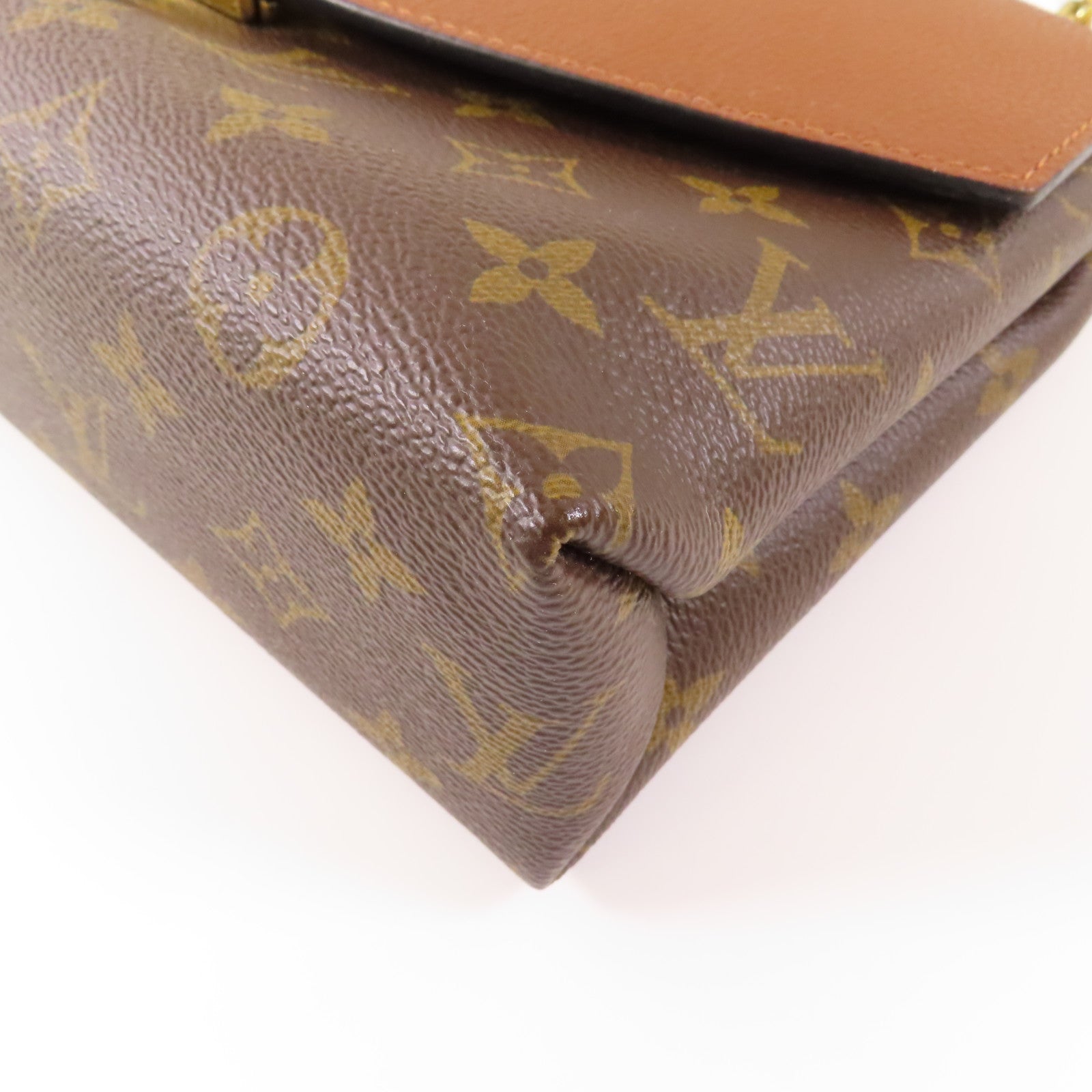 LOUIS VUITTON 【激減優惠】Monogram Saint Placide金扣鏈帶肩背袋