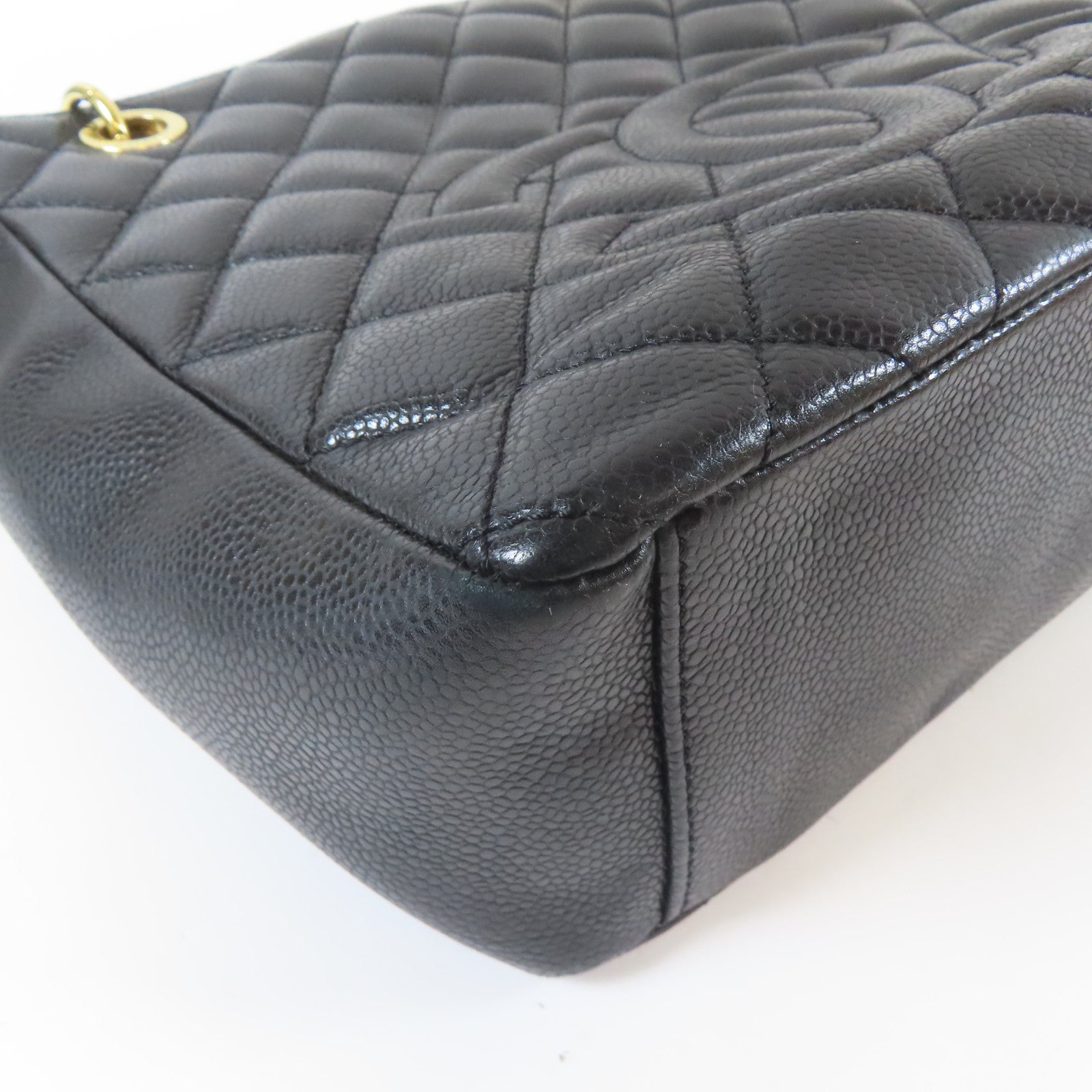 CHANEL 菱格Caviar皮革Shoulder Bag金扣鏈帶肩背袋黑色