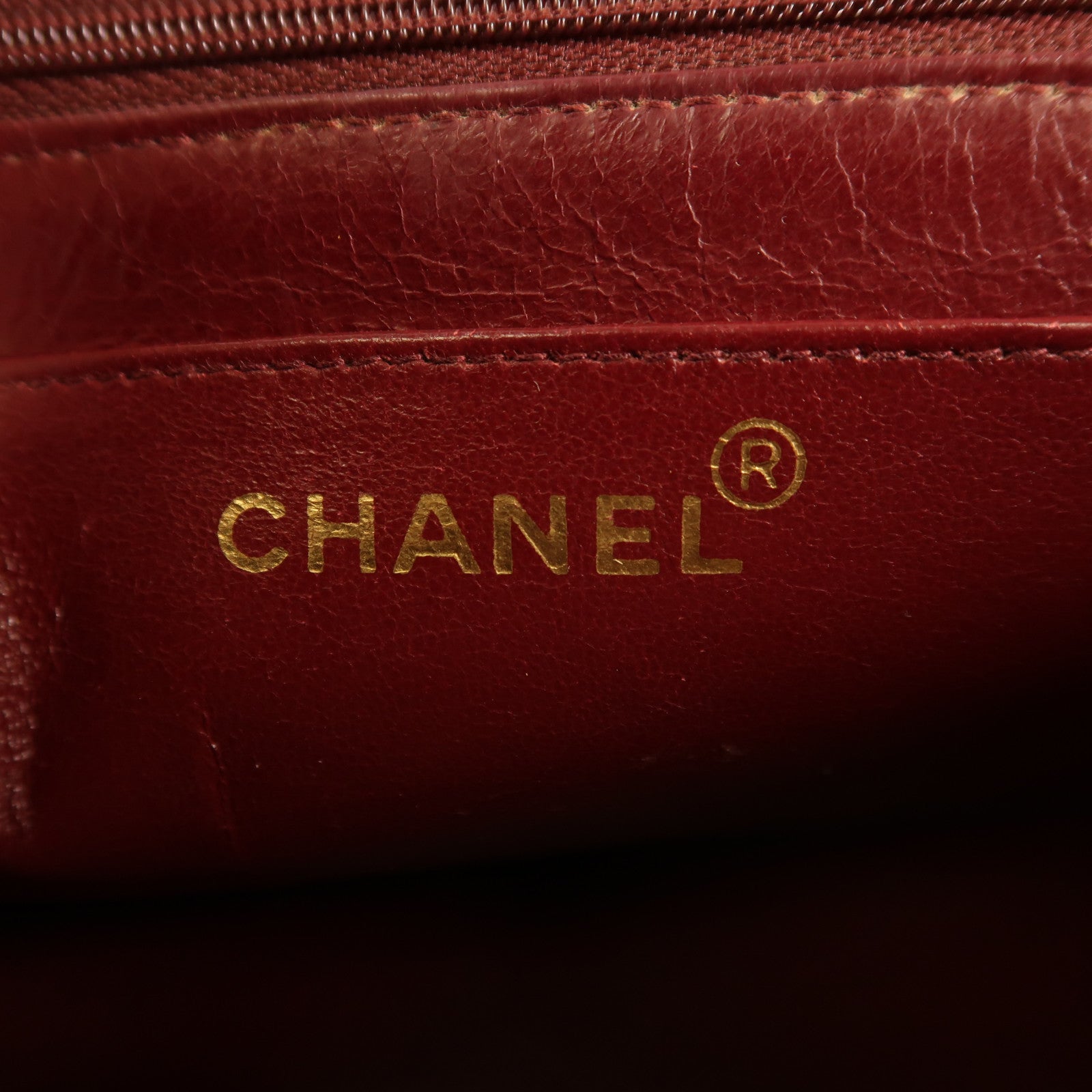 CHANEL 羊皮皮革Diana Shoulder金扣鏈帶肩背袋