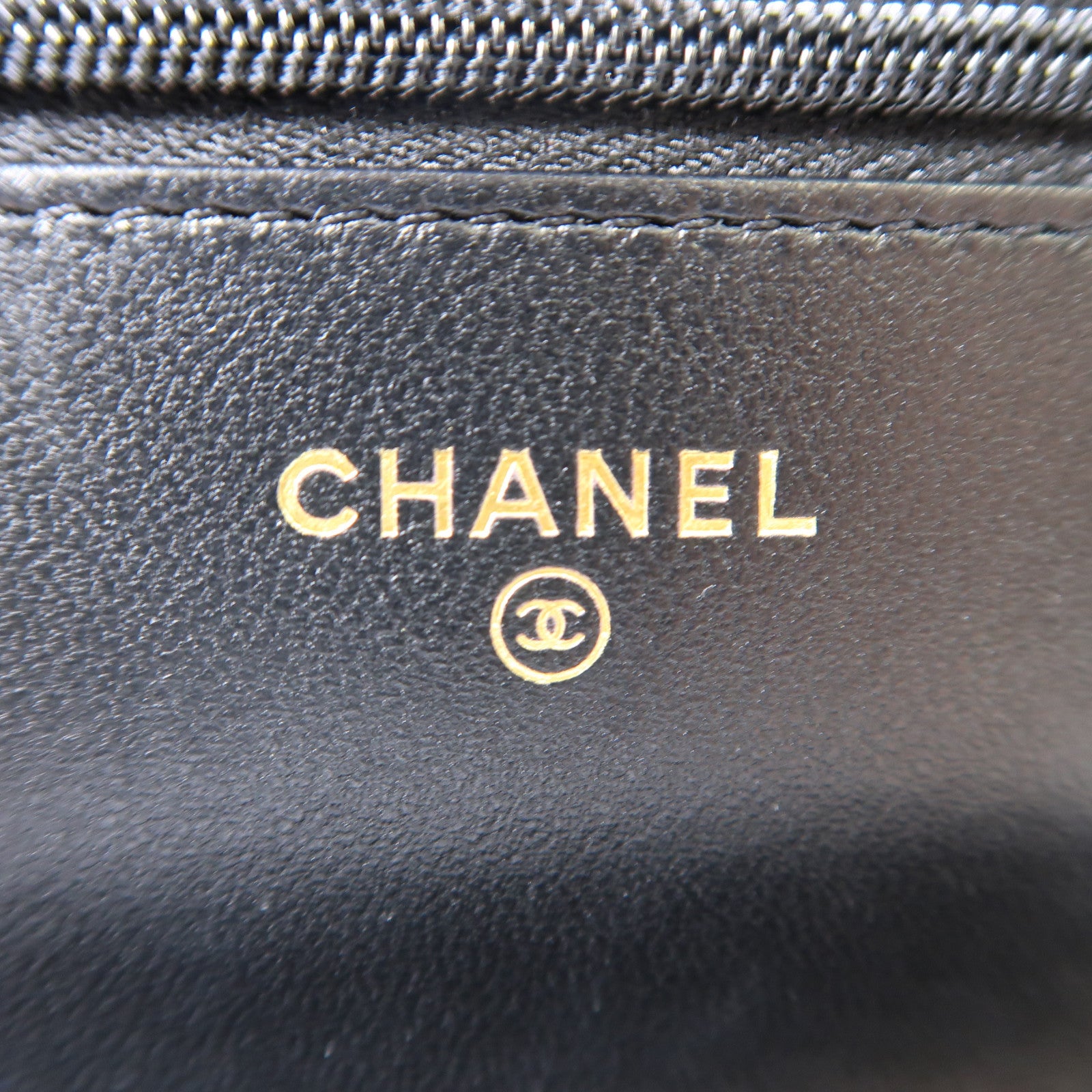 CHANEL 菱格羊皮皮革Wallet On Chain金扣鏈帶手挽肩背兩用袋黑色