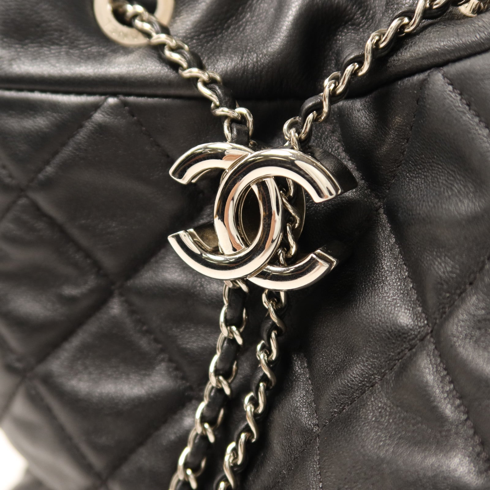 CHANEL 羊皮皮革Chain Shoulder銀扣鏈帶手挽肩背兩用袋
