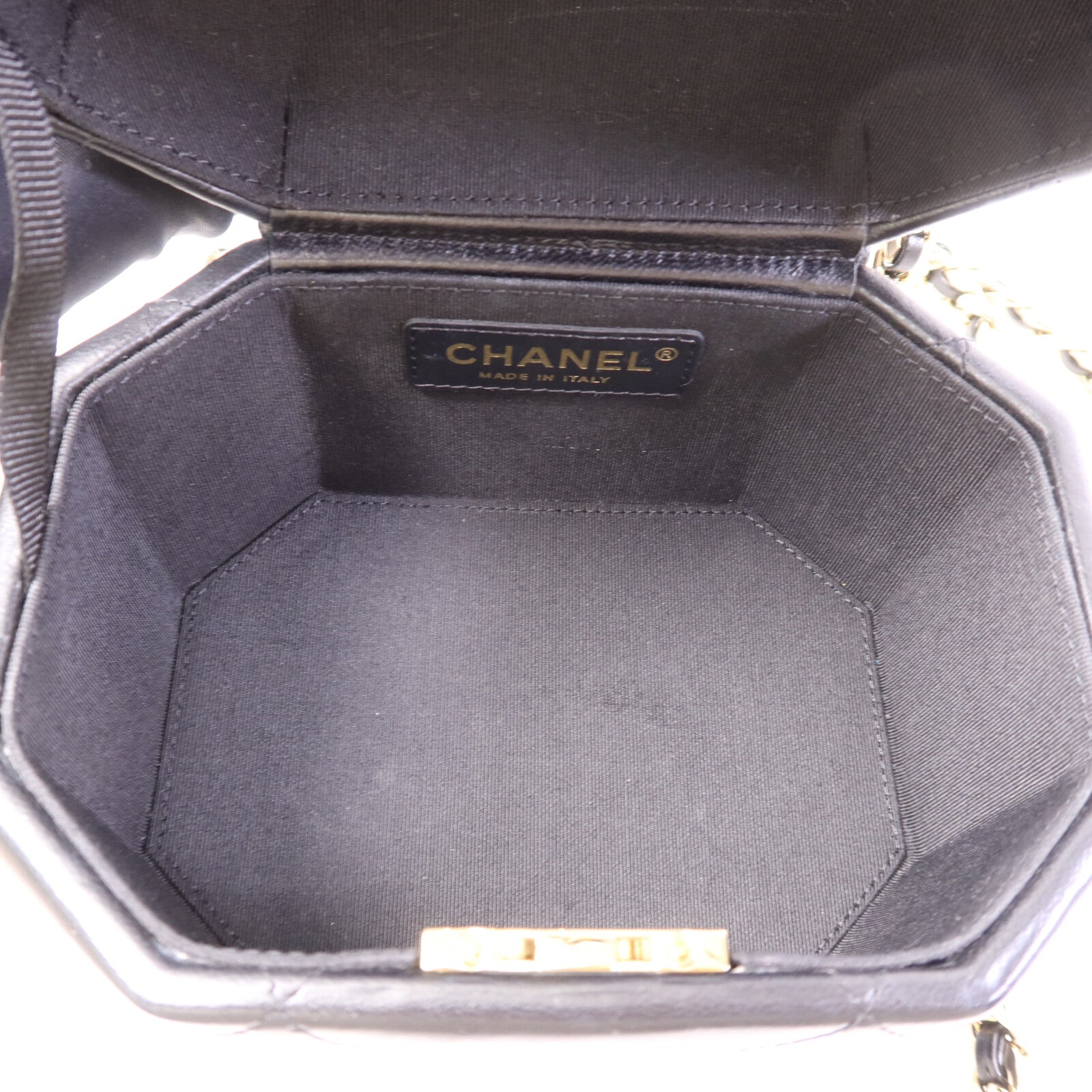 CHANEL 【激減優惠】羊皮皮革Small Vanity Case銀扣鏈帶肩背袋