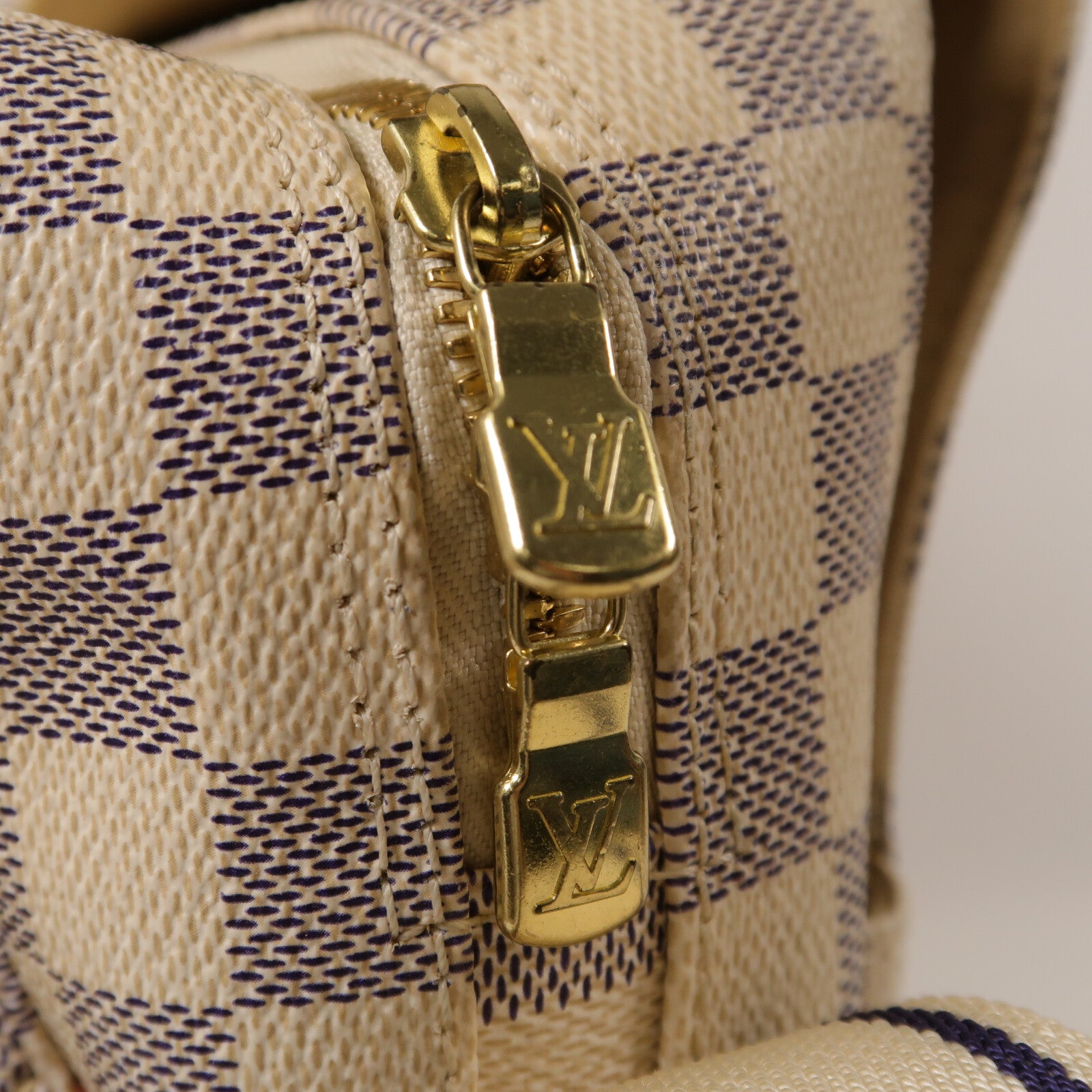 LOUIS VUITTON Damier Azur Naviglio肩背袋