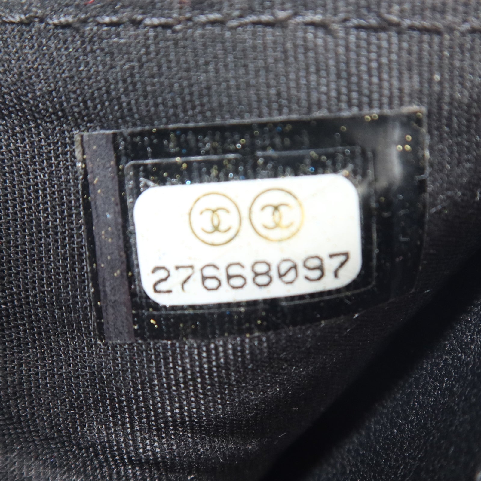 CHANEL 牛皮皮革Wallet金扣錢包