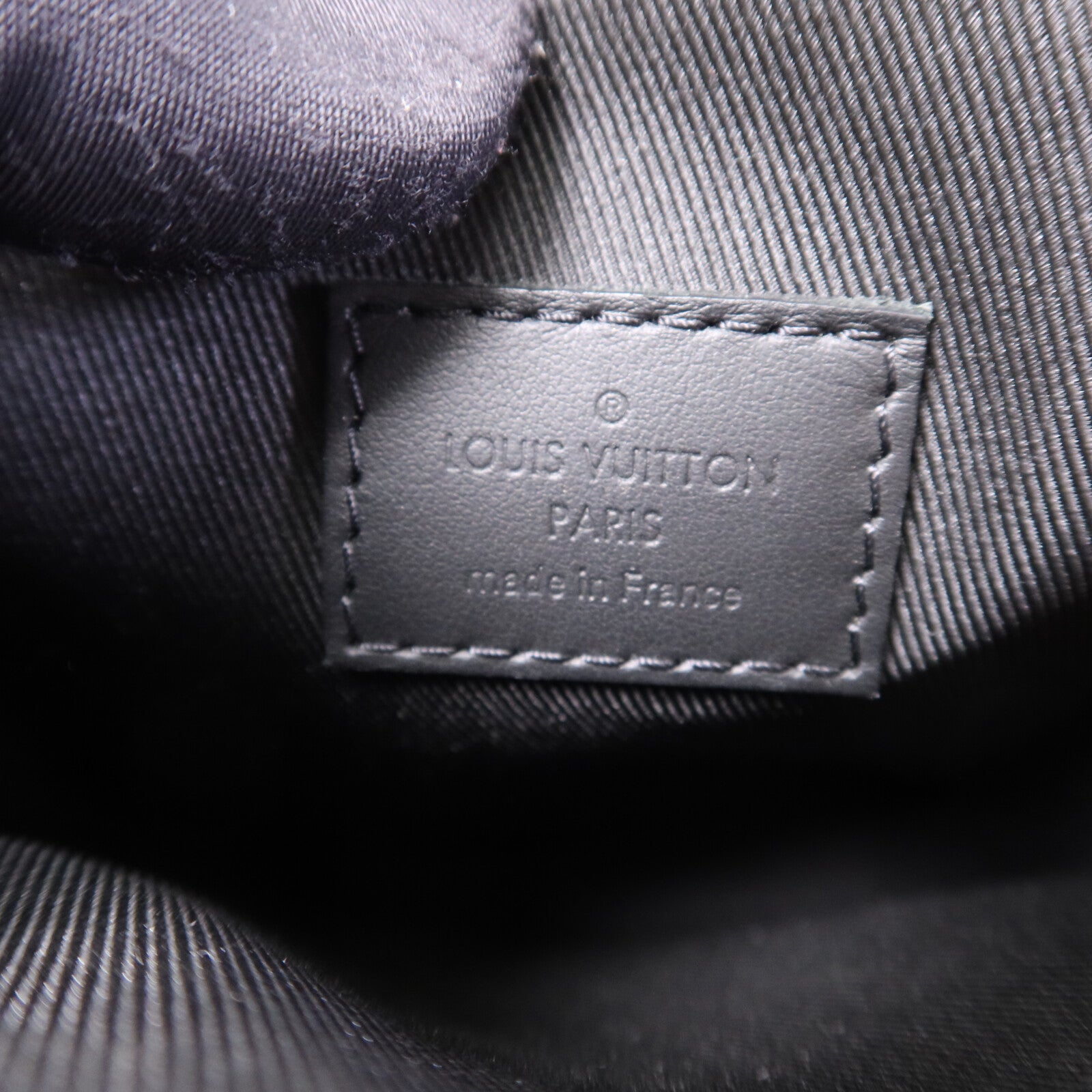 LOUIS VUITTON Monogram Taurillon S-Lock肩背袋