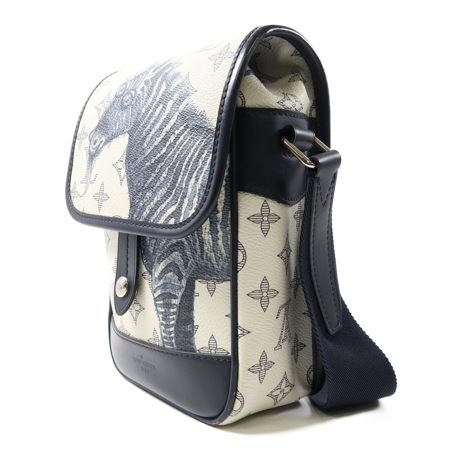 LOUIS VUITTON 【激減優惠】Monogram Savane Messenger BB銀扣手拿包黑色