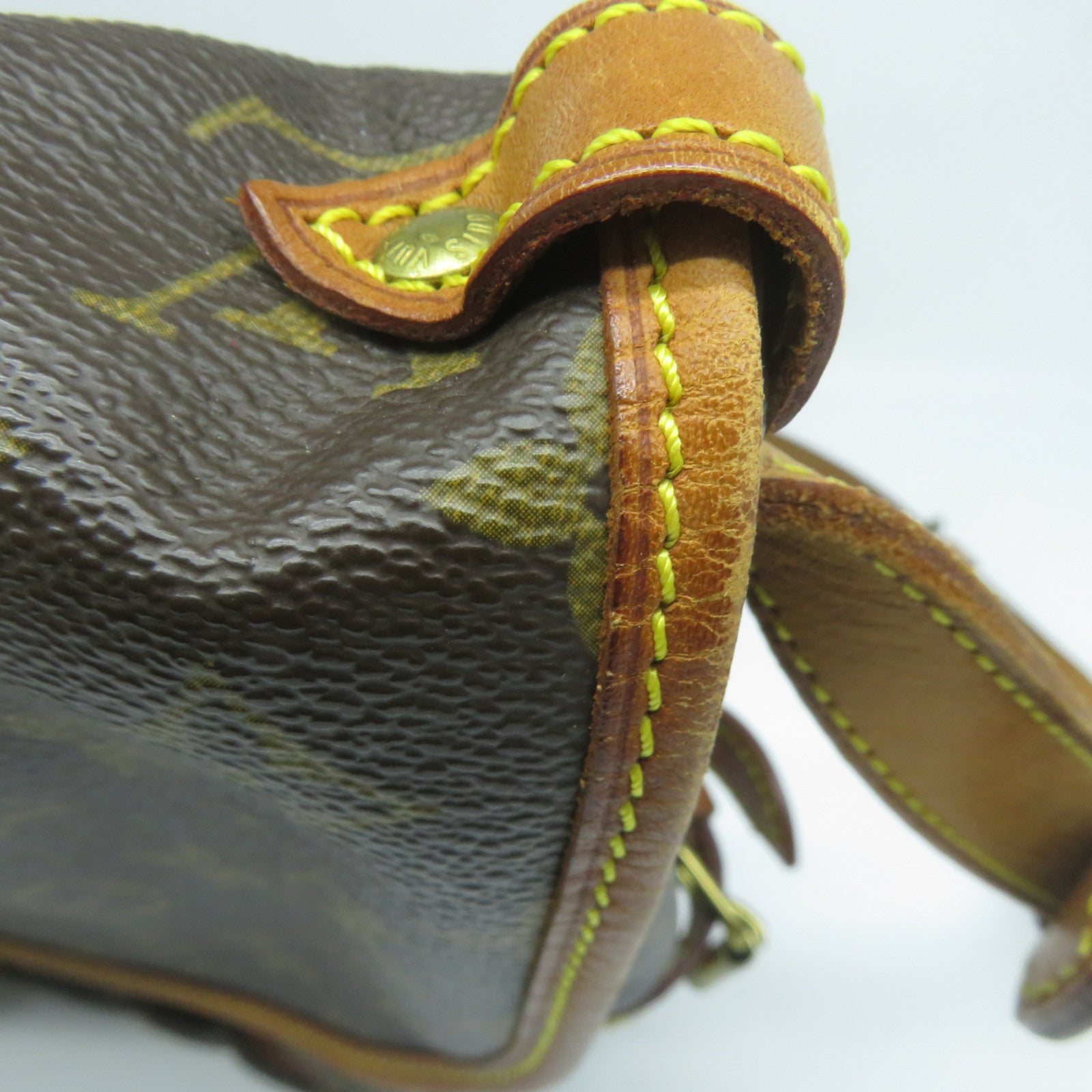 LOUIS VUITTON Monogram Saumur 30金扣肩背袋啡色