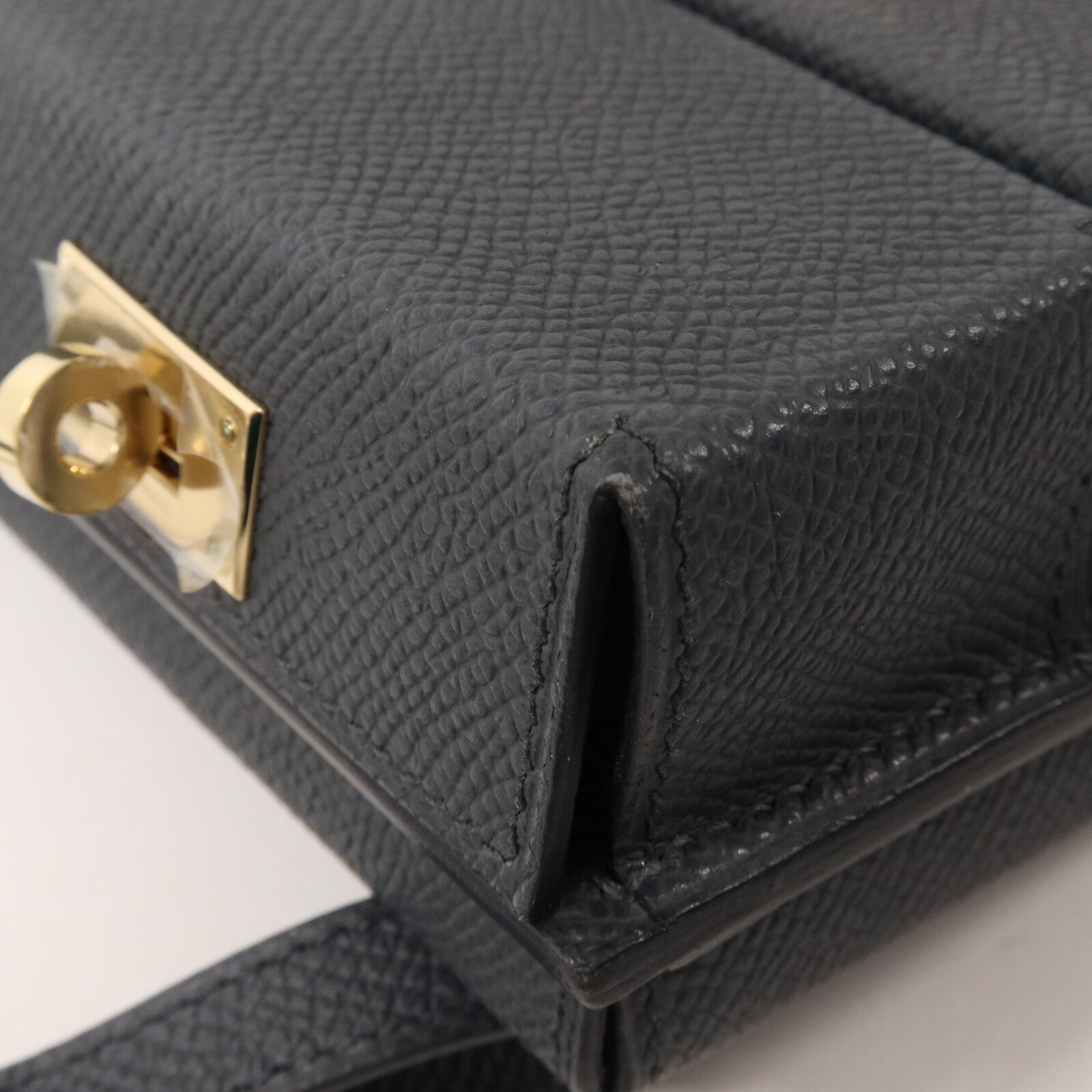 HERMES Epsom皮革Kelly Multipocket To Go Pouch肩背袋Gris Misty