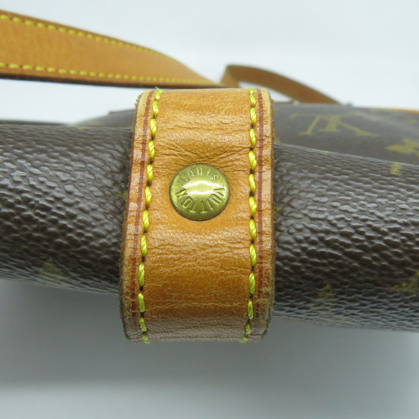 LOUIS VUITTON Monogram Saumur 30金扣肩背袋啡色