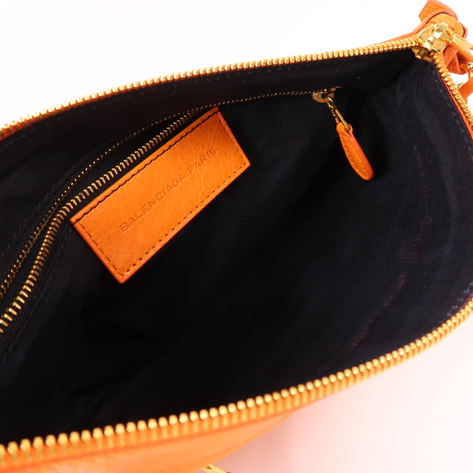 BALENCIAGA 羊皮皮革Clutch金扣手拿包